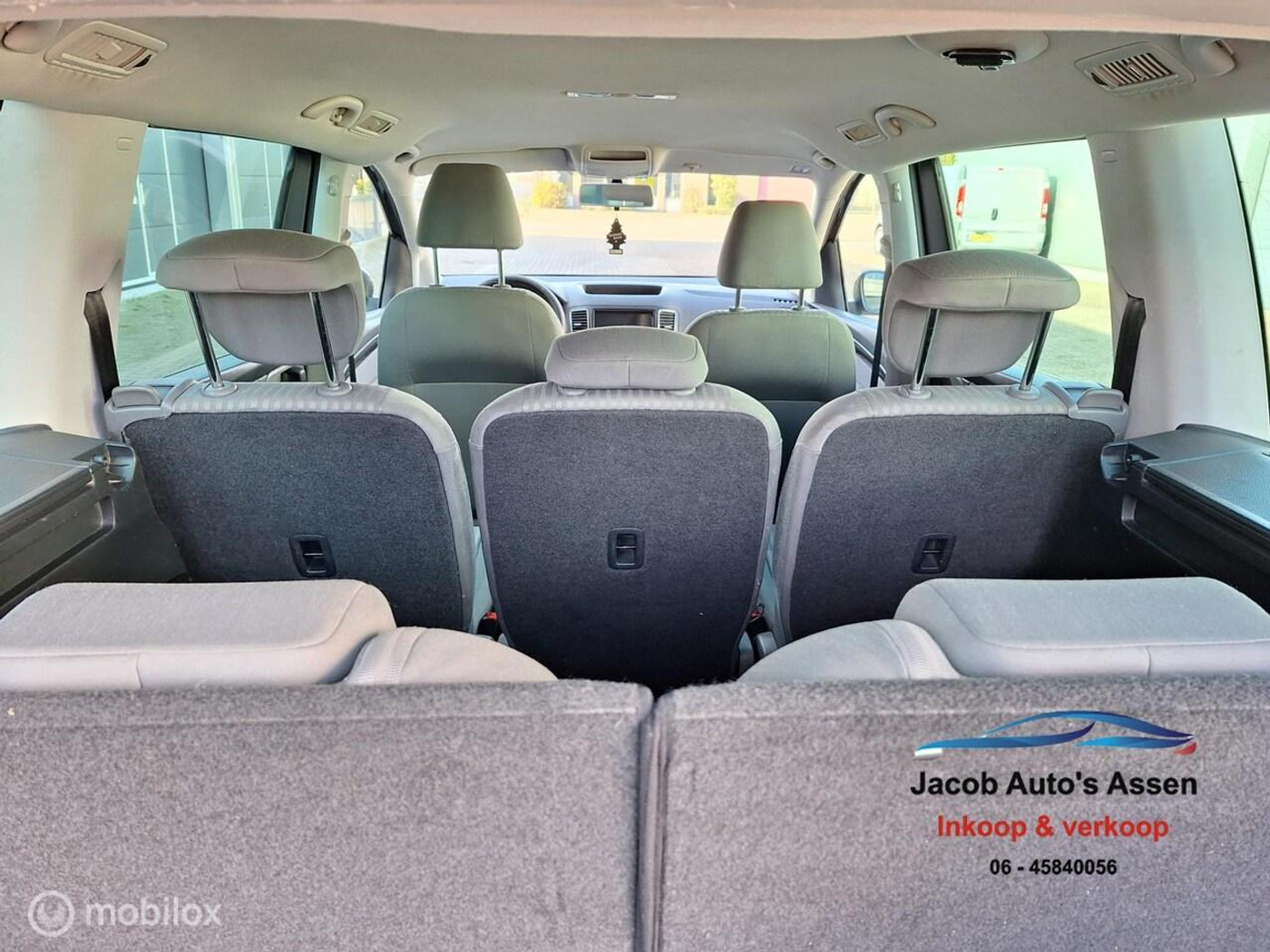 Foto van Seat Alhambra