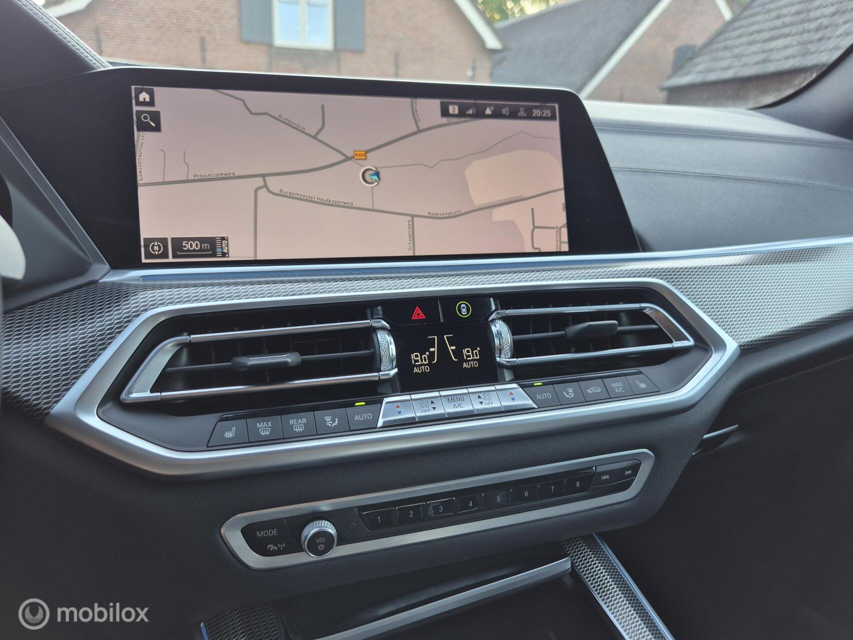 Foto van BMW X5 Xdrive45e
