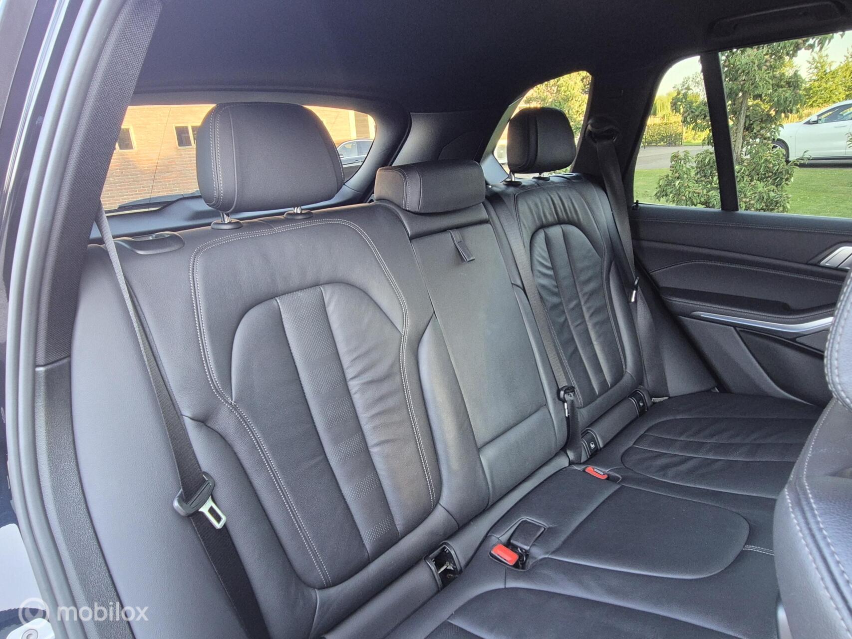 Foto van BMW X5 Xdrive45e