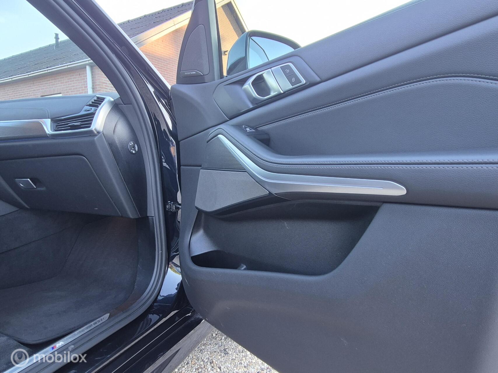 Foto van BMW X5 Xdrive45e
