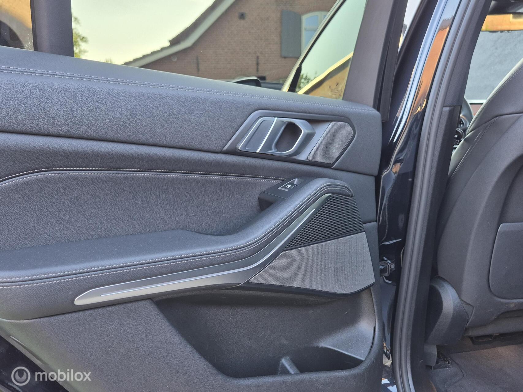 Foto van BMW X5 Xdrive45e