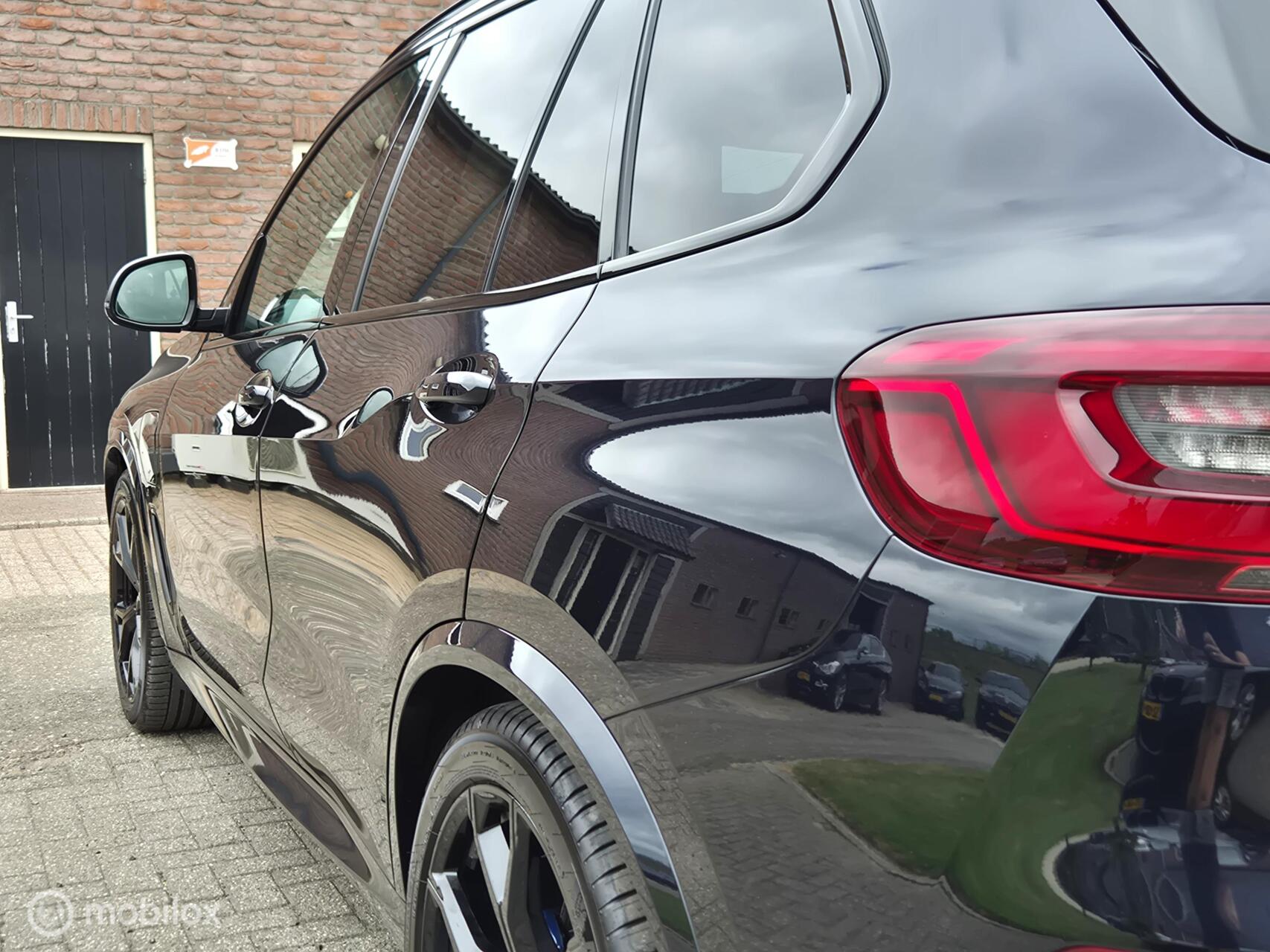 Foto van BMW X5 Xdrive45e