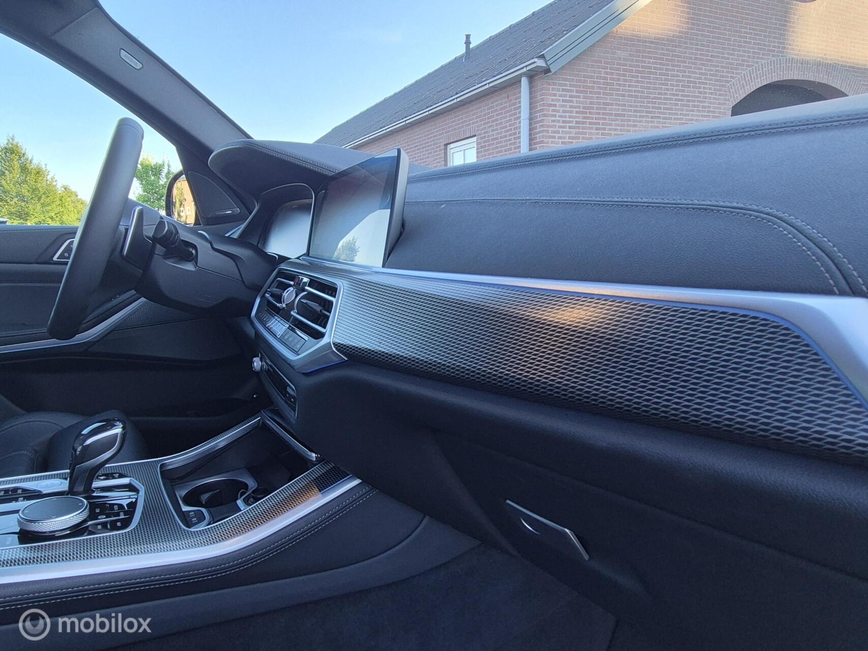 Foto van BMW X5 Xdrive45e