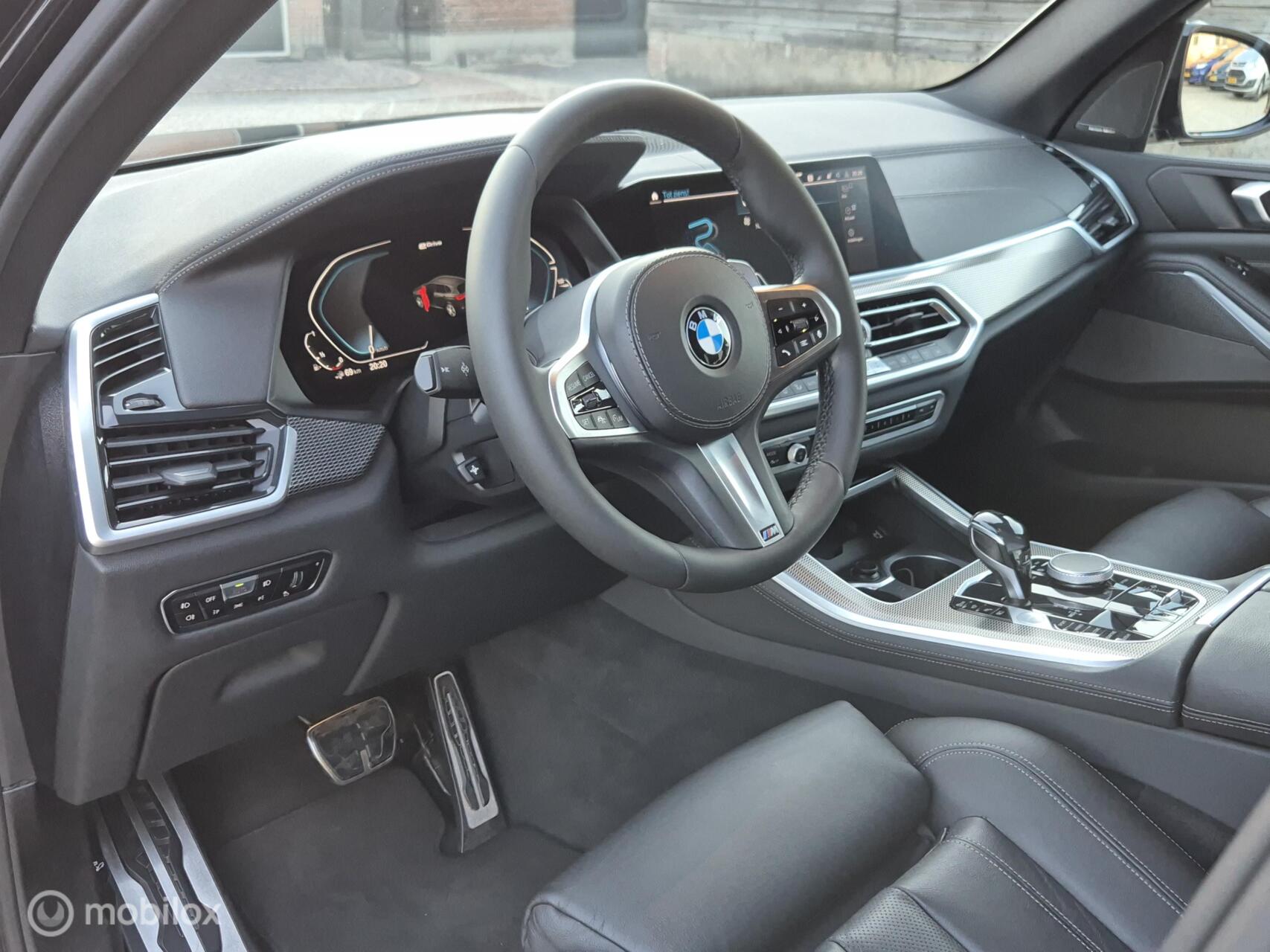 Foto van BMW X5 Xdrive45e
