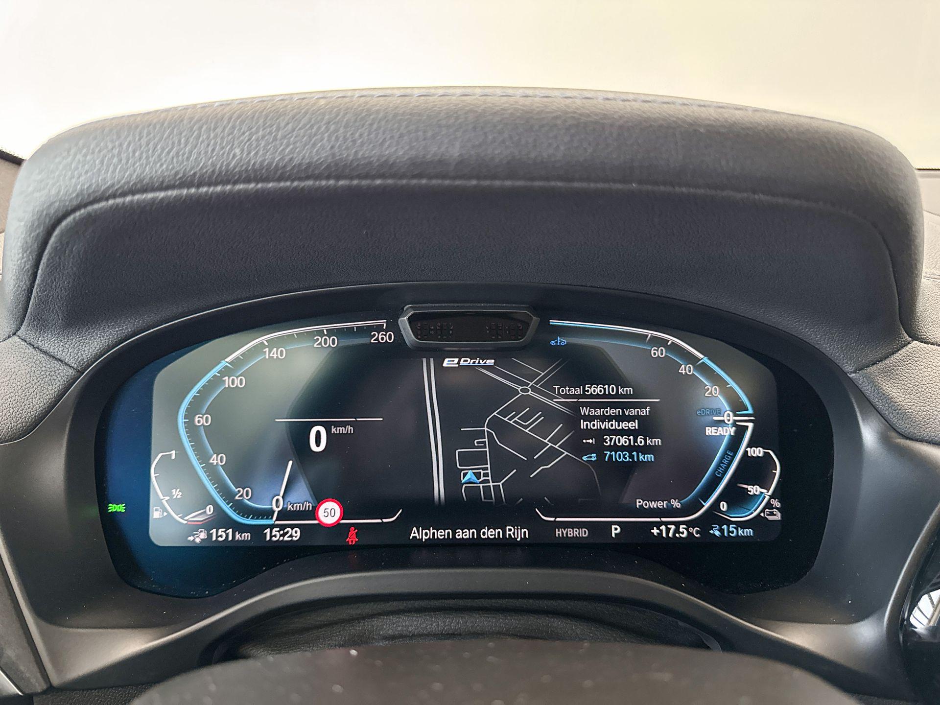 Foto van BMW X3 Xdrive30e