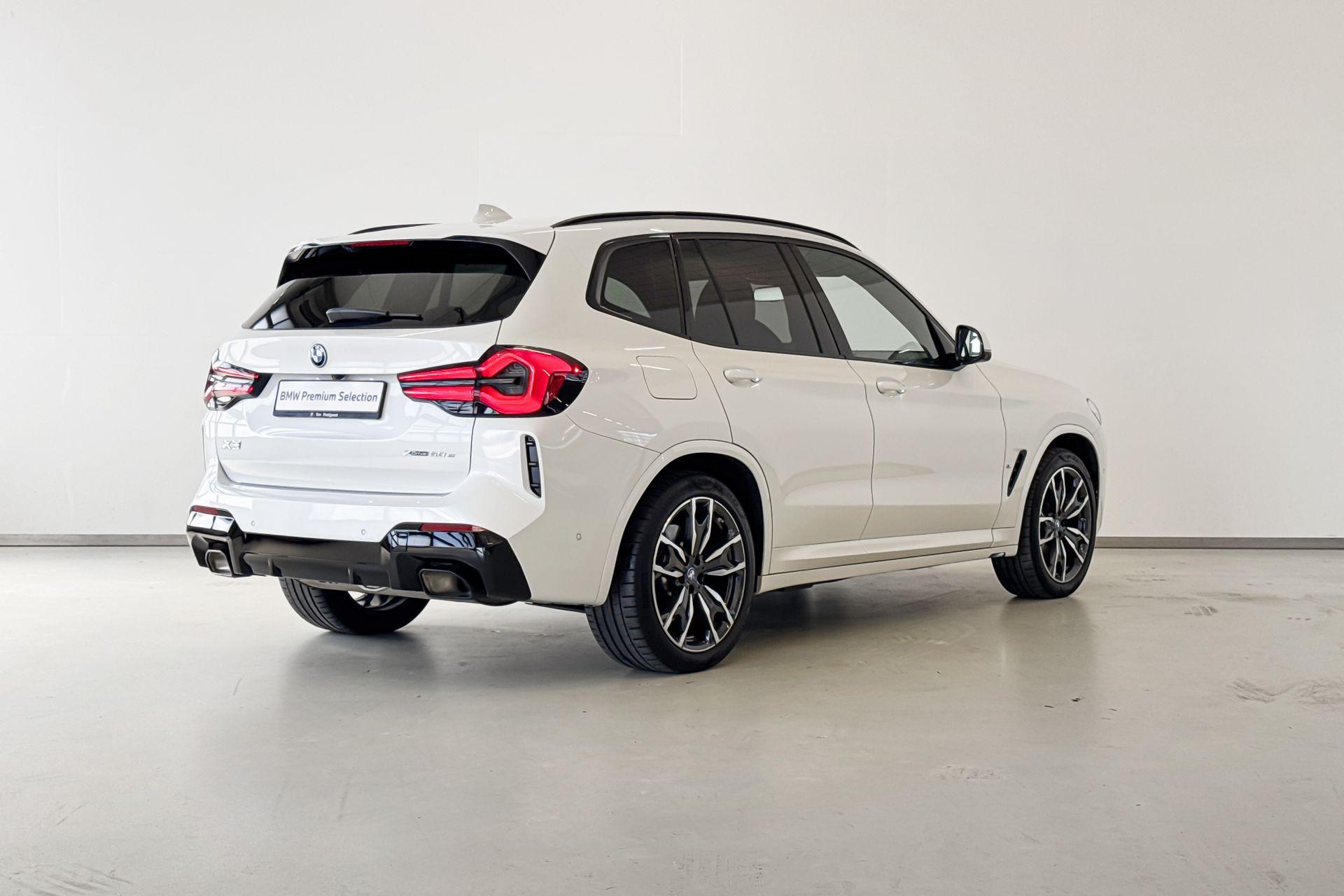 Foto van BMW X3 Xdrive30e