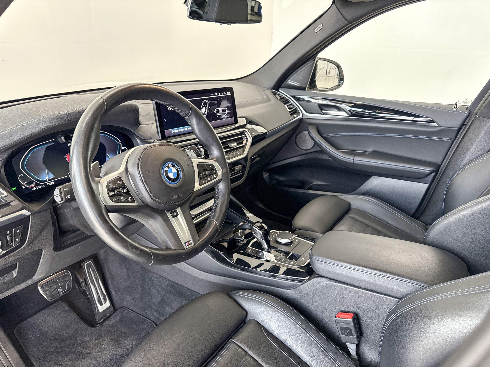 Foto van BMW X3 Xdrive30e