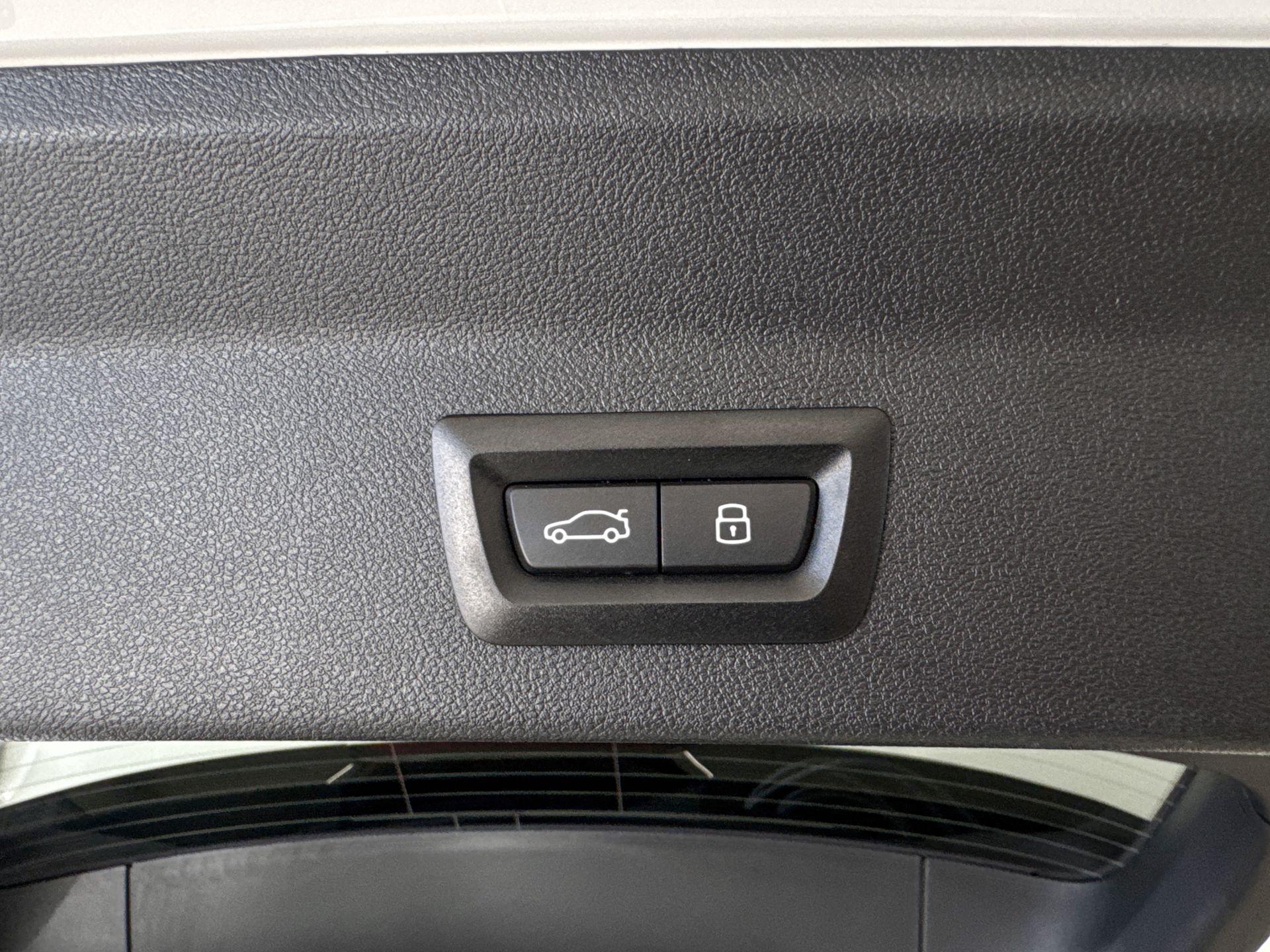 Foto van BMW X3 Xdrive30e