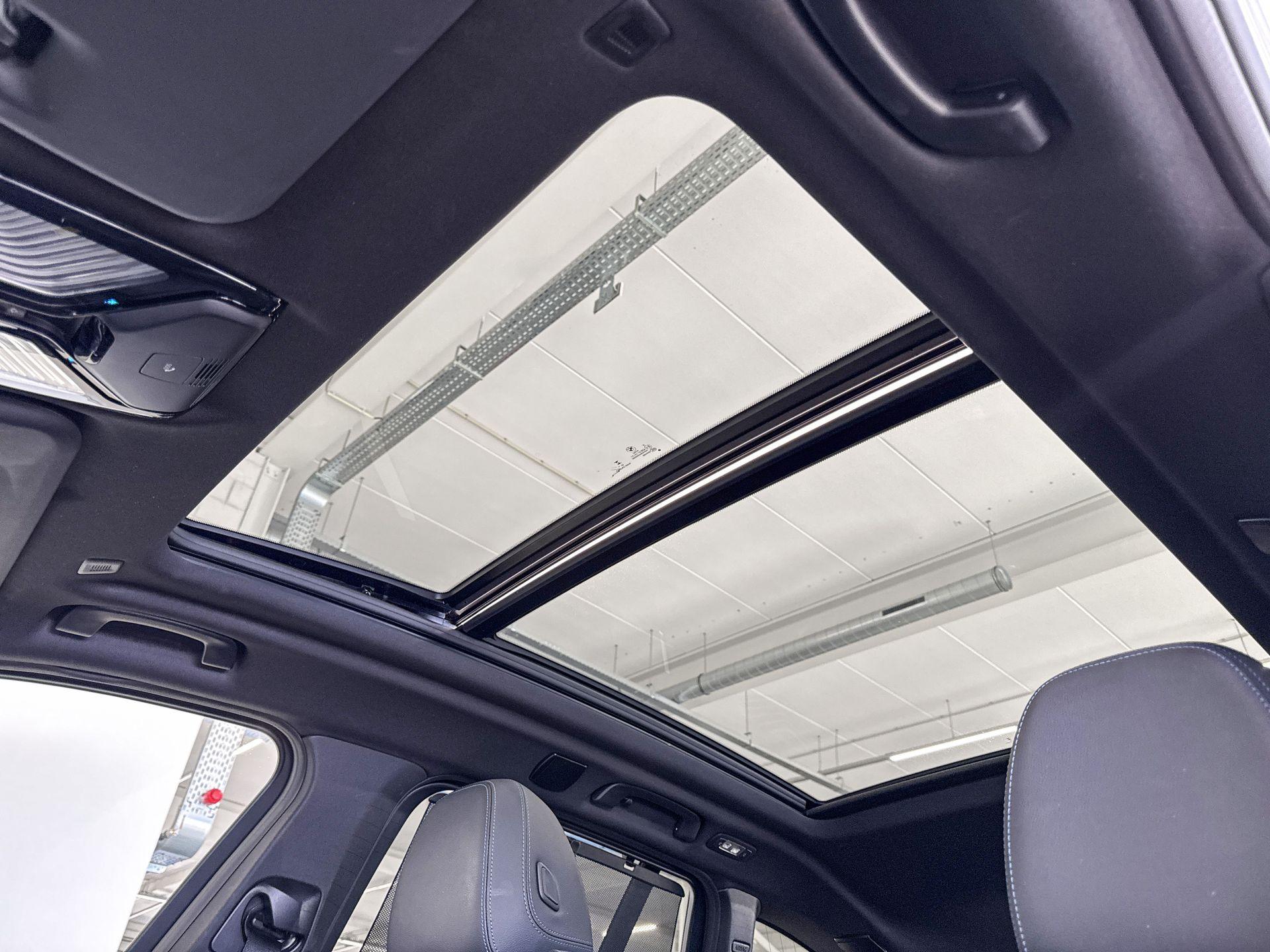 Foto van BMW X3 Xdrive30e