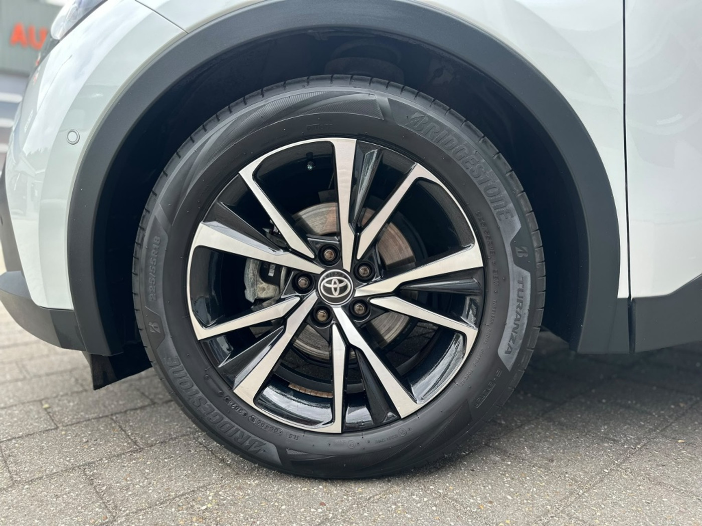 Foto van Toyota Toyota C-hr