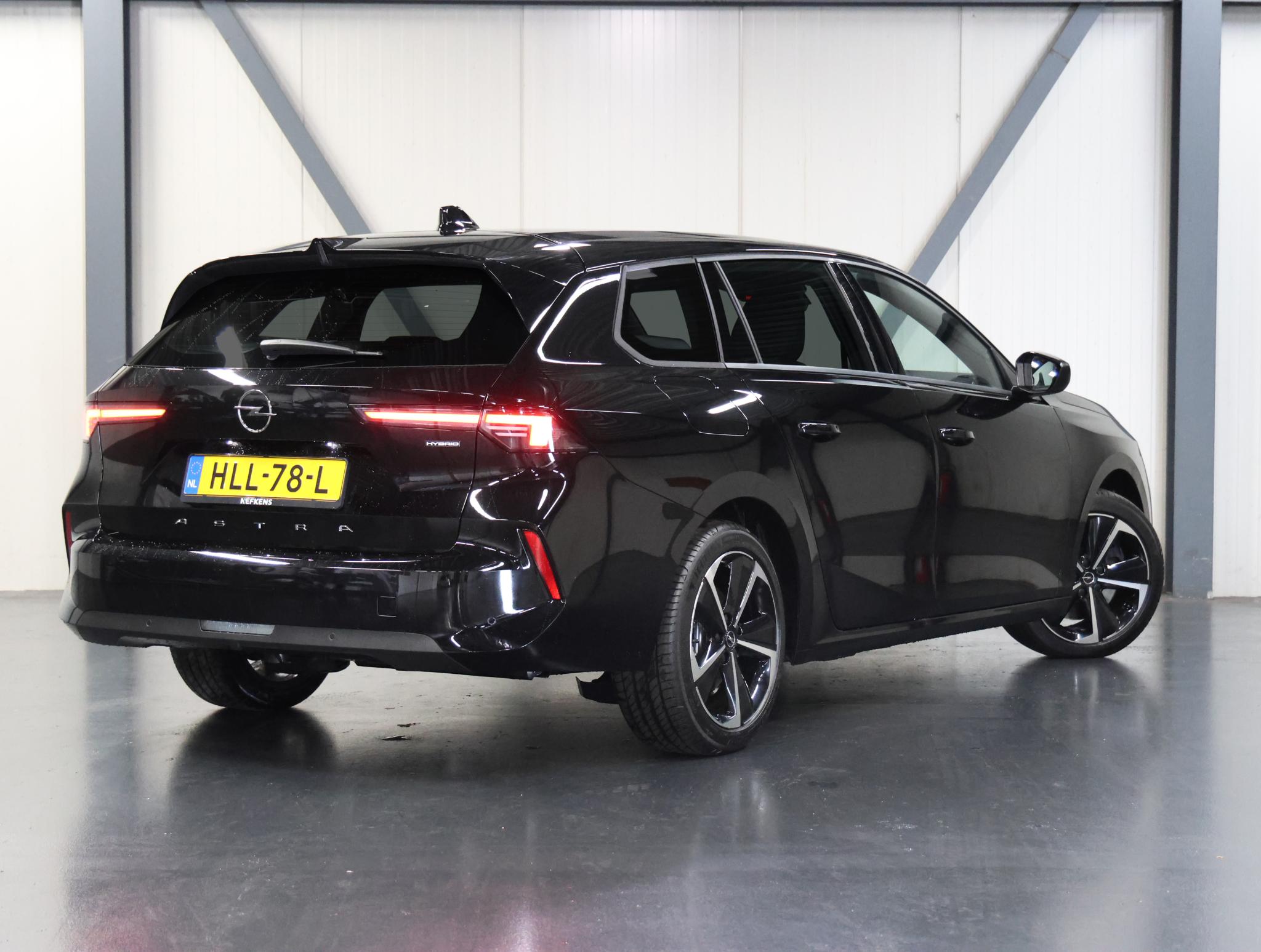 Foto van Opel Astra Sports Tourer