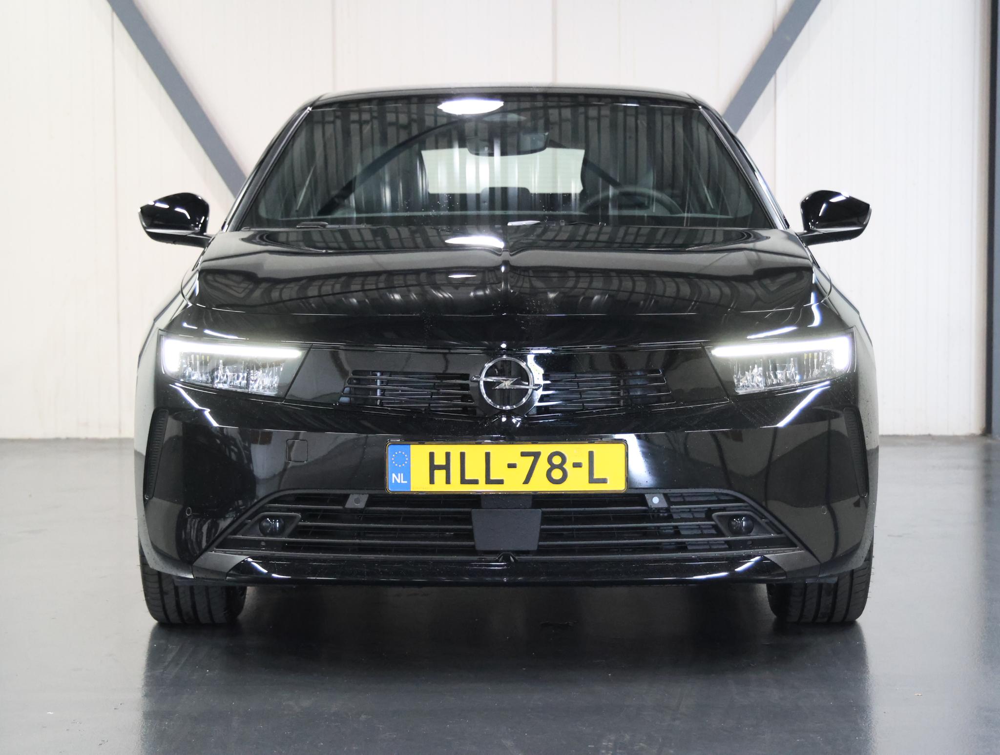 Foto van Opel Astra Sports Tourer