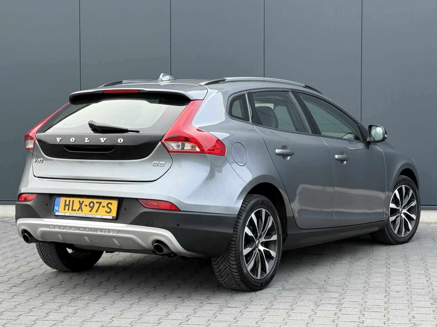 Foto van Volvo V40 Cross Country