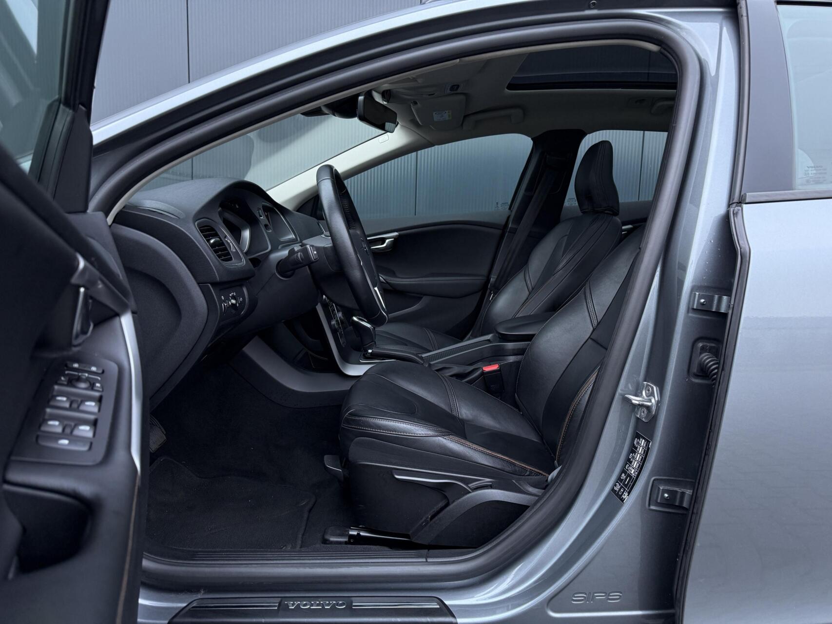 Foto van Volvo V40 Cross Country