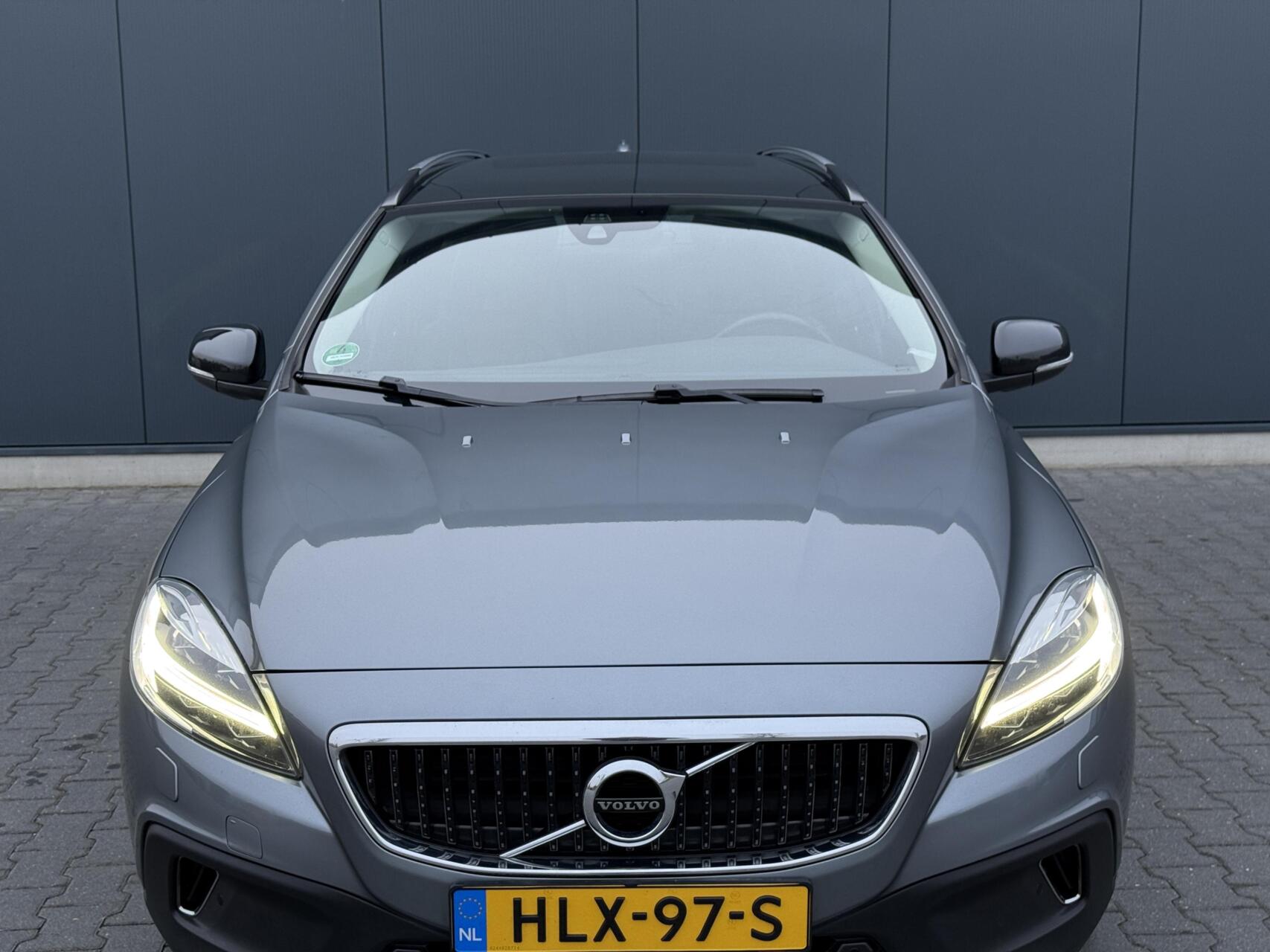 Foto van Volvo V40 Cross Country