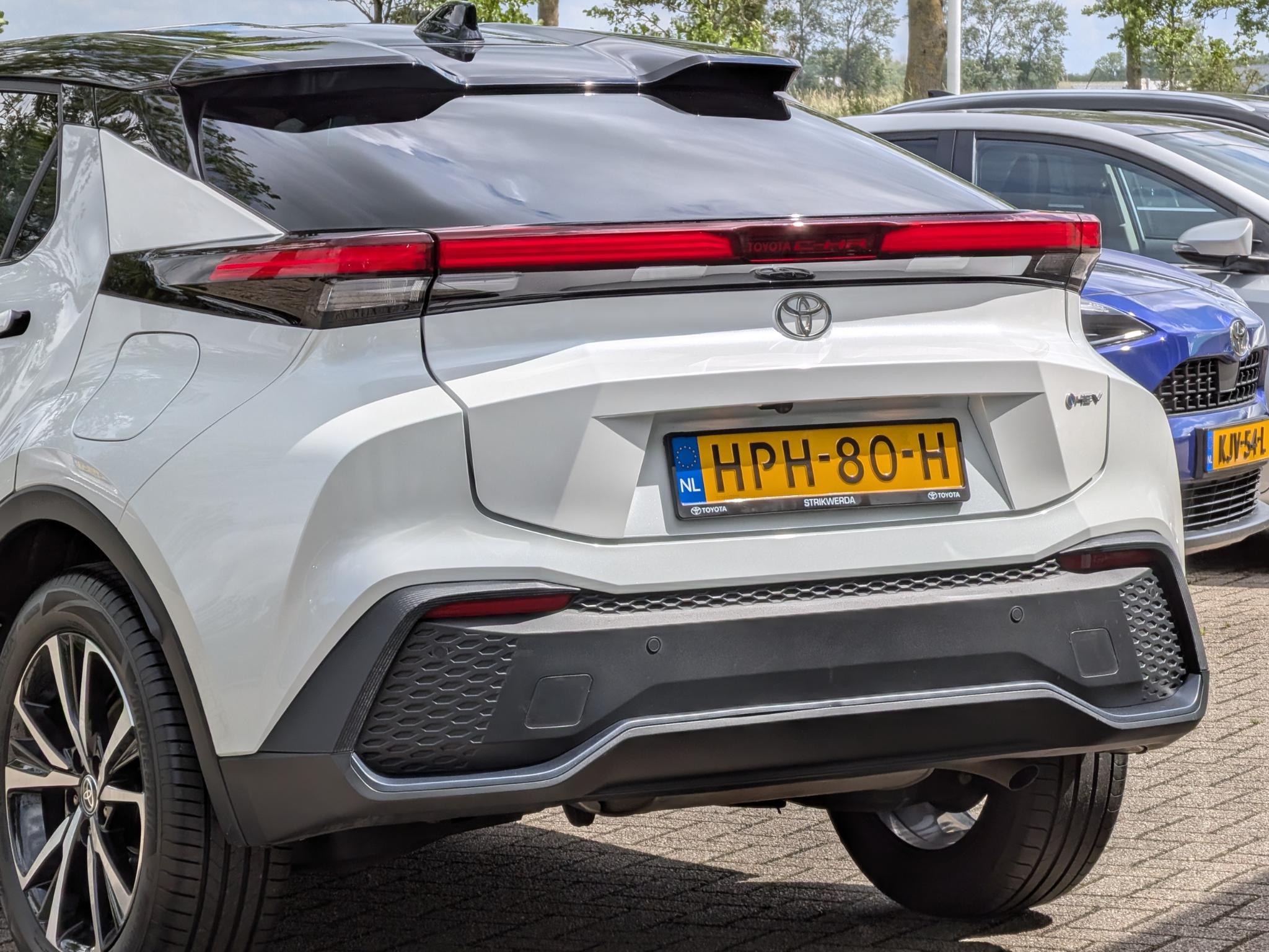 Foto van Toyota Toyota C-hr
