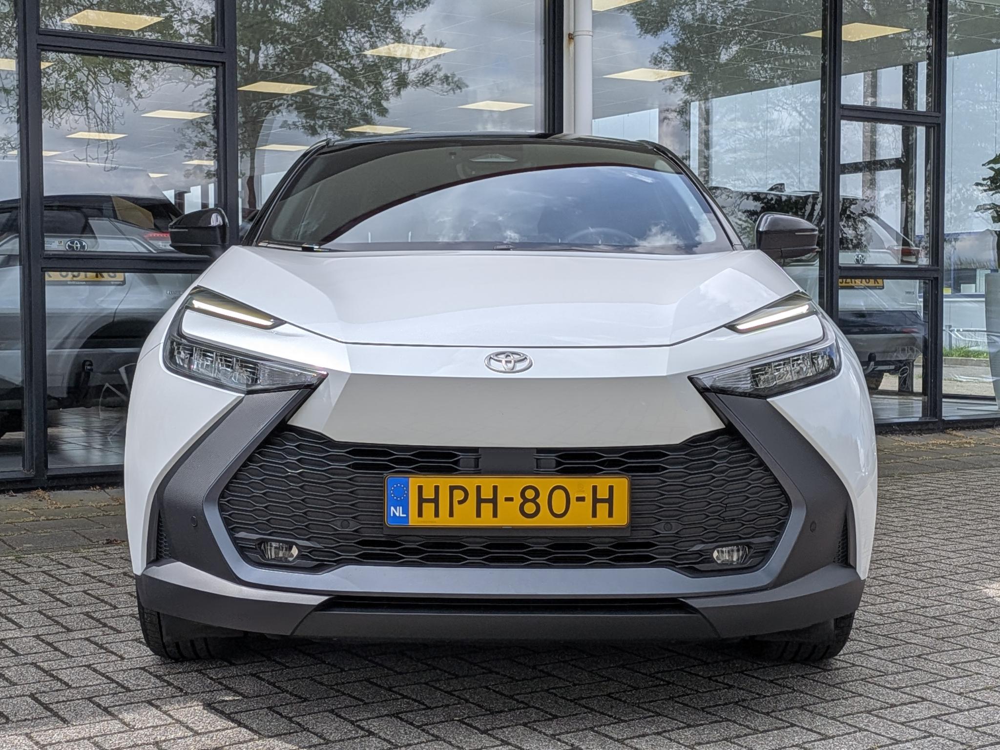 Foto van Toyota Toyota C-hr