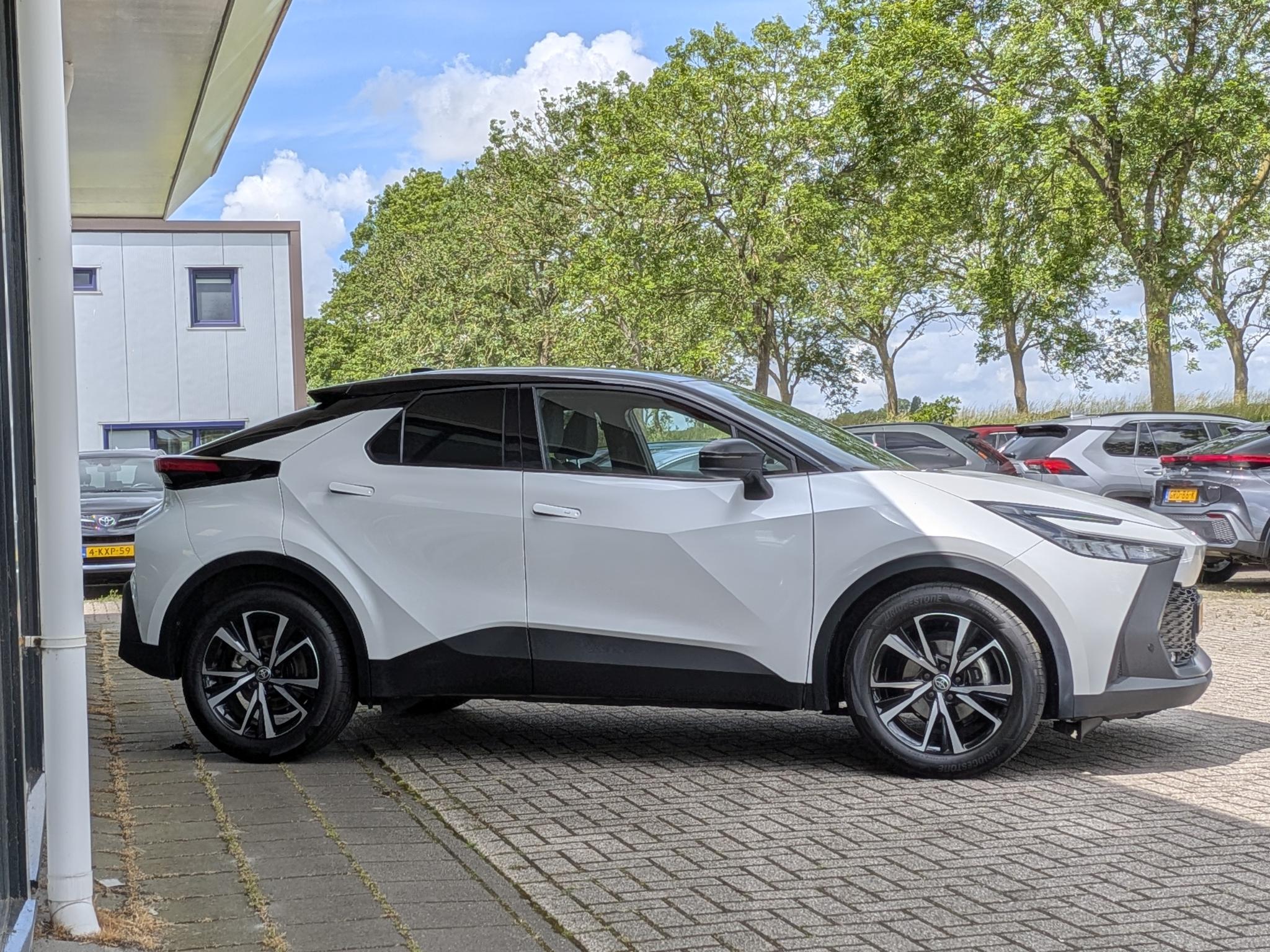 Foto van Toyota Toyota C-hr