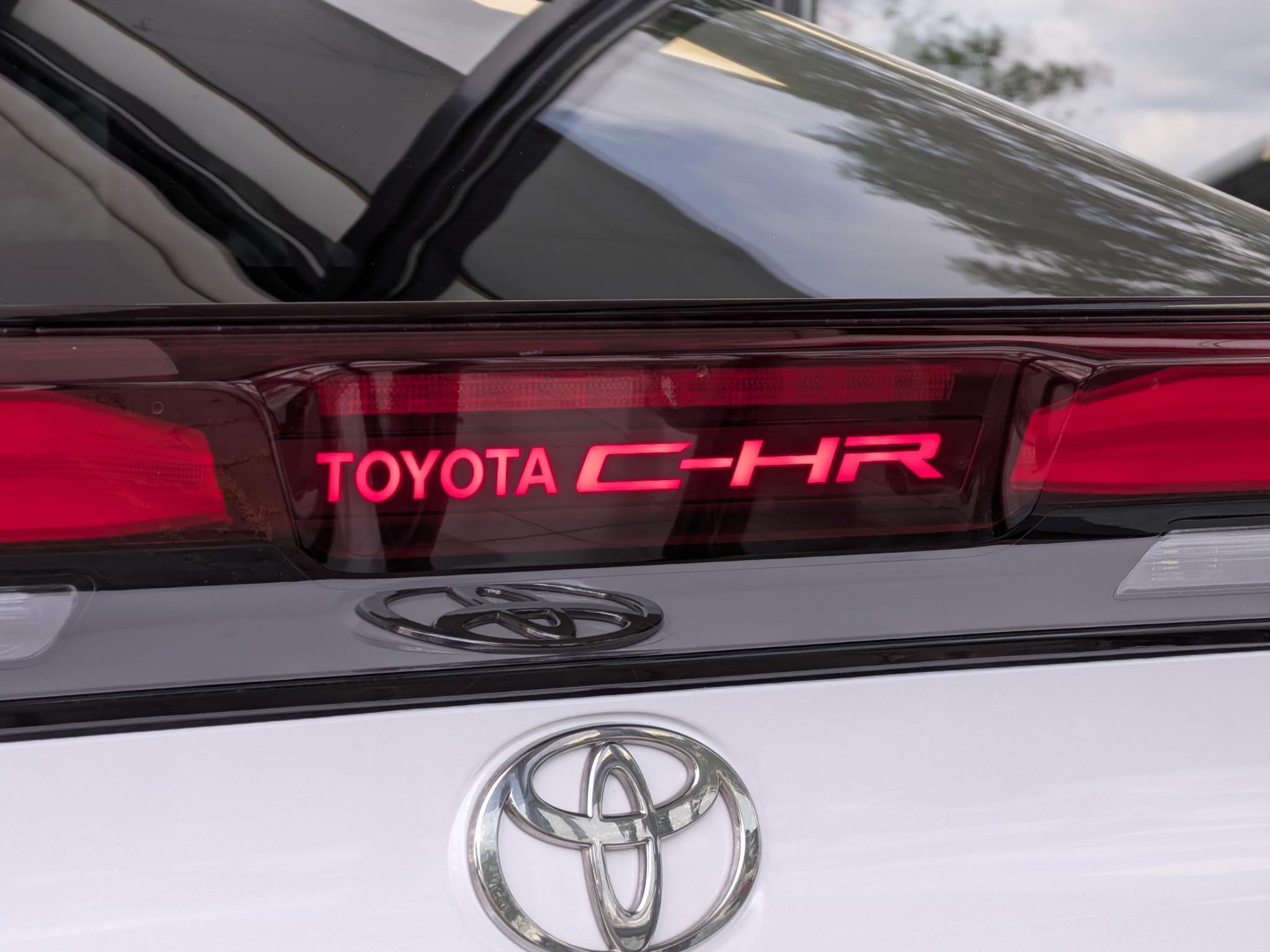 Foto van Toyota Toyota C-hr