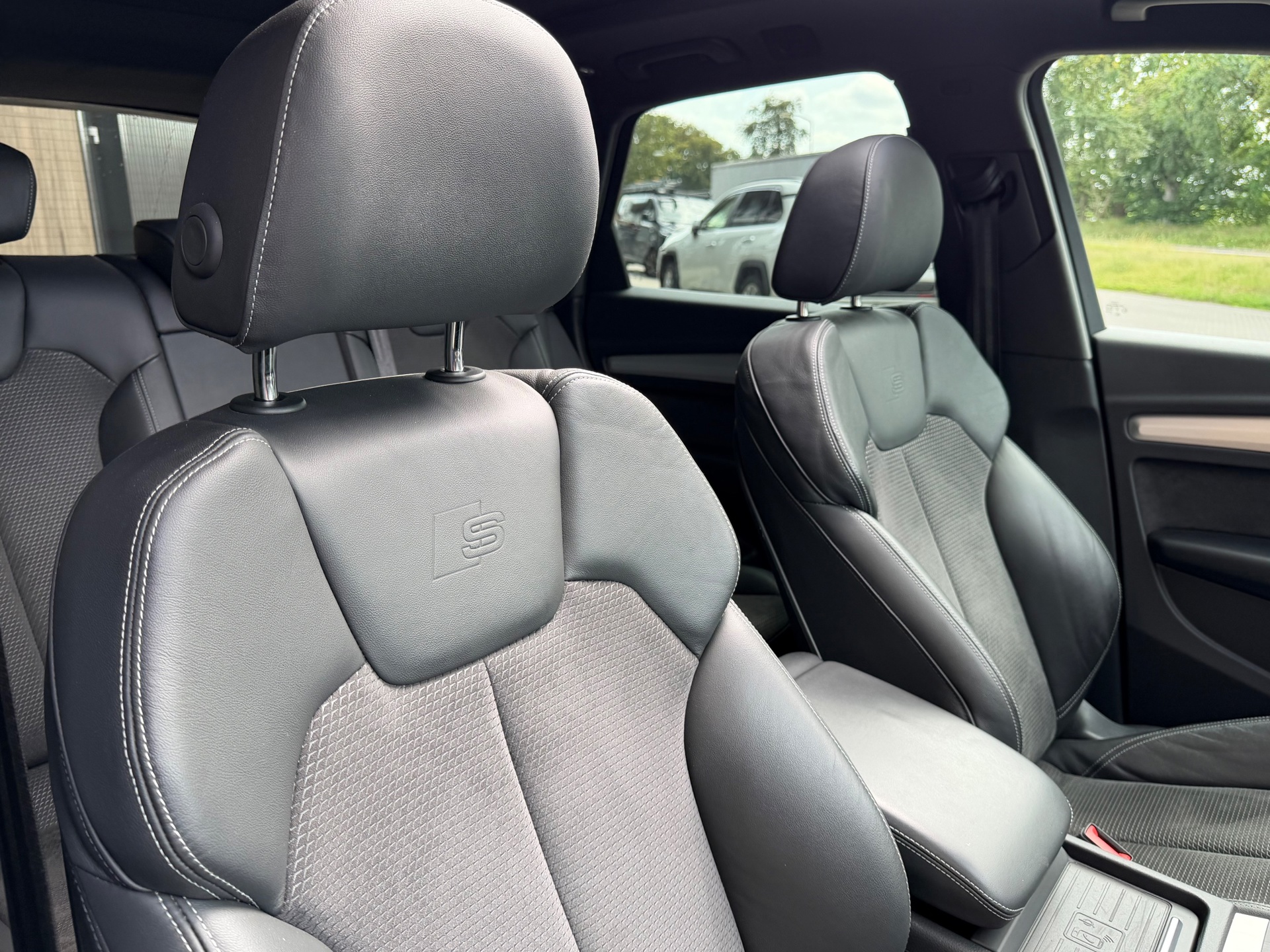Foto van Audi Q5 55 TFSI E
