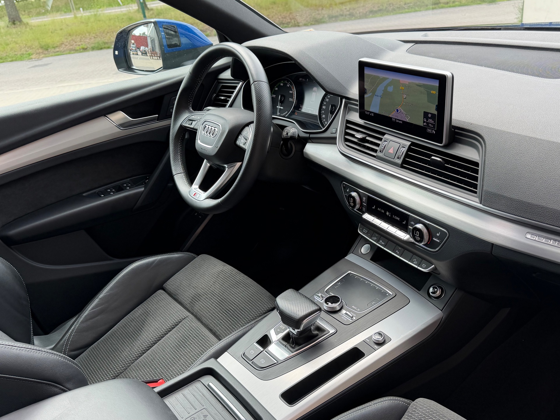 Foto van Audi Q5 55 TFSI E