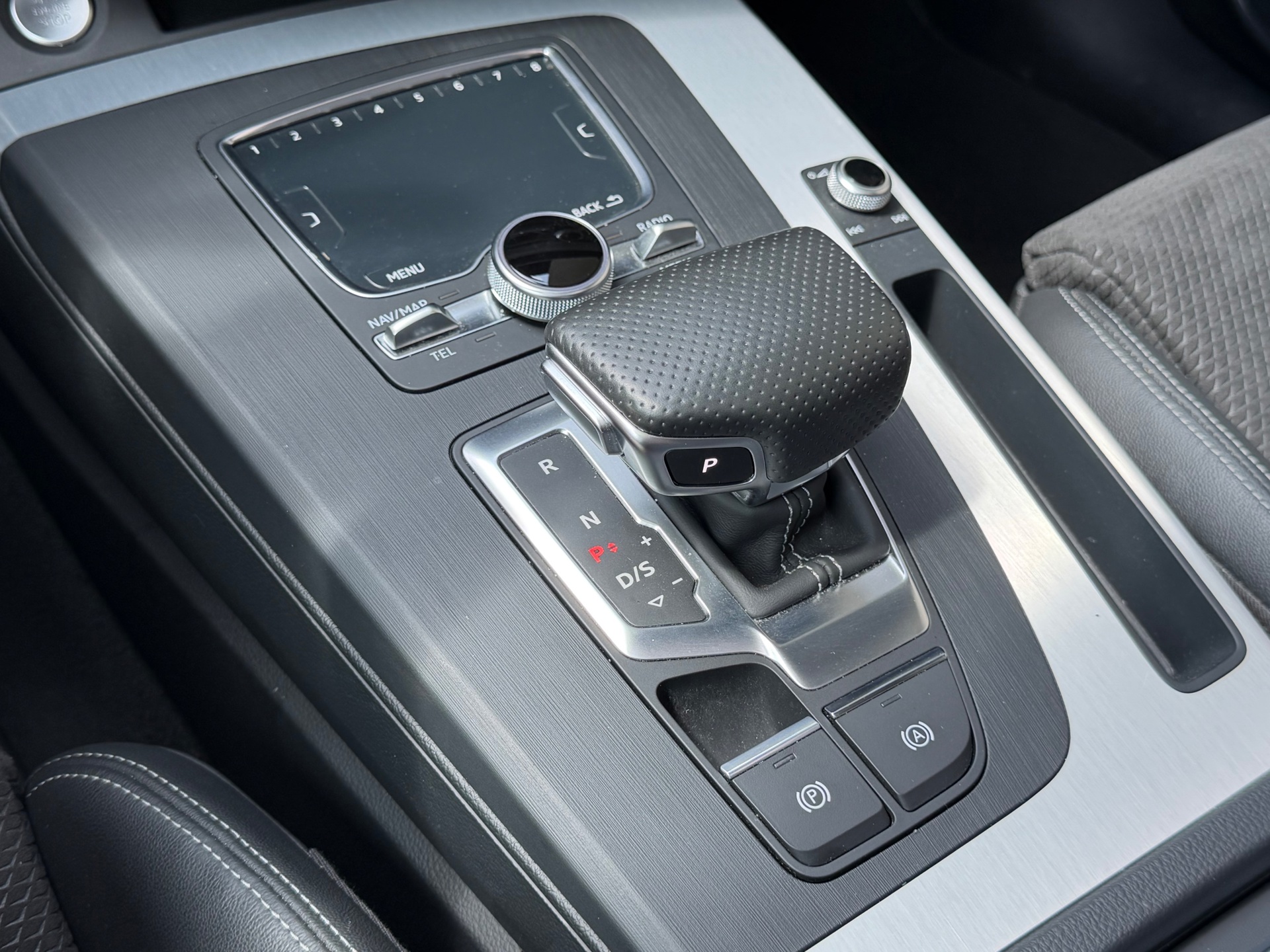 Foto van Audi Q5 55 TFSI E