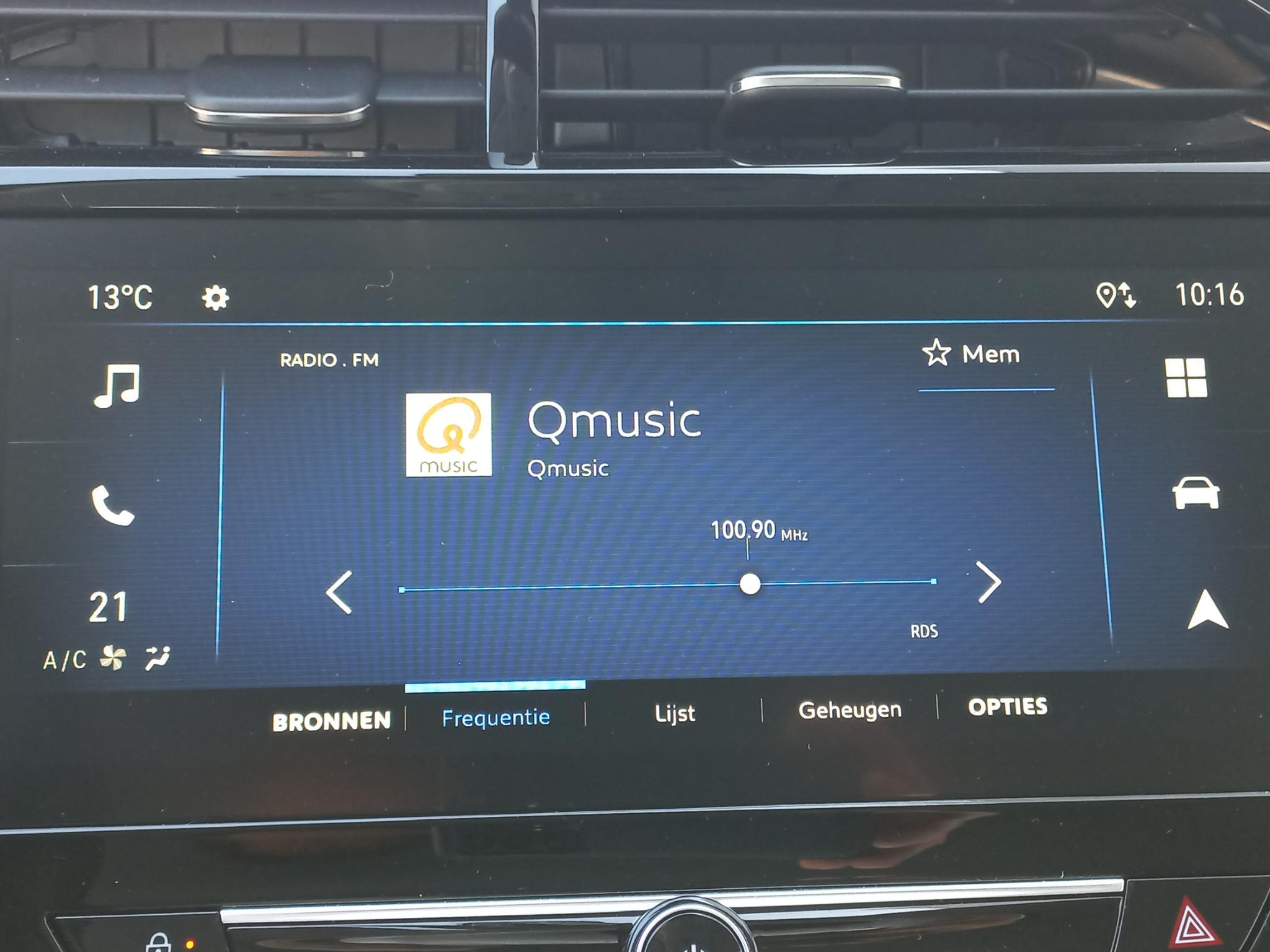Foto van Opel Corsa Electric