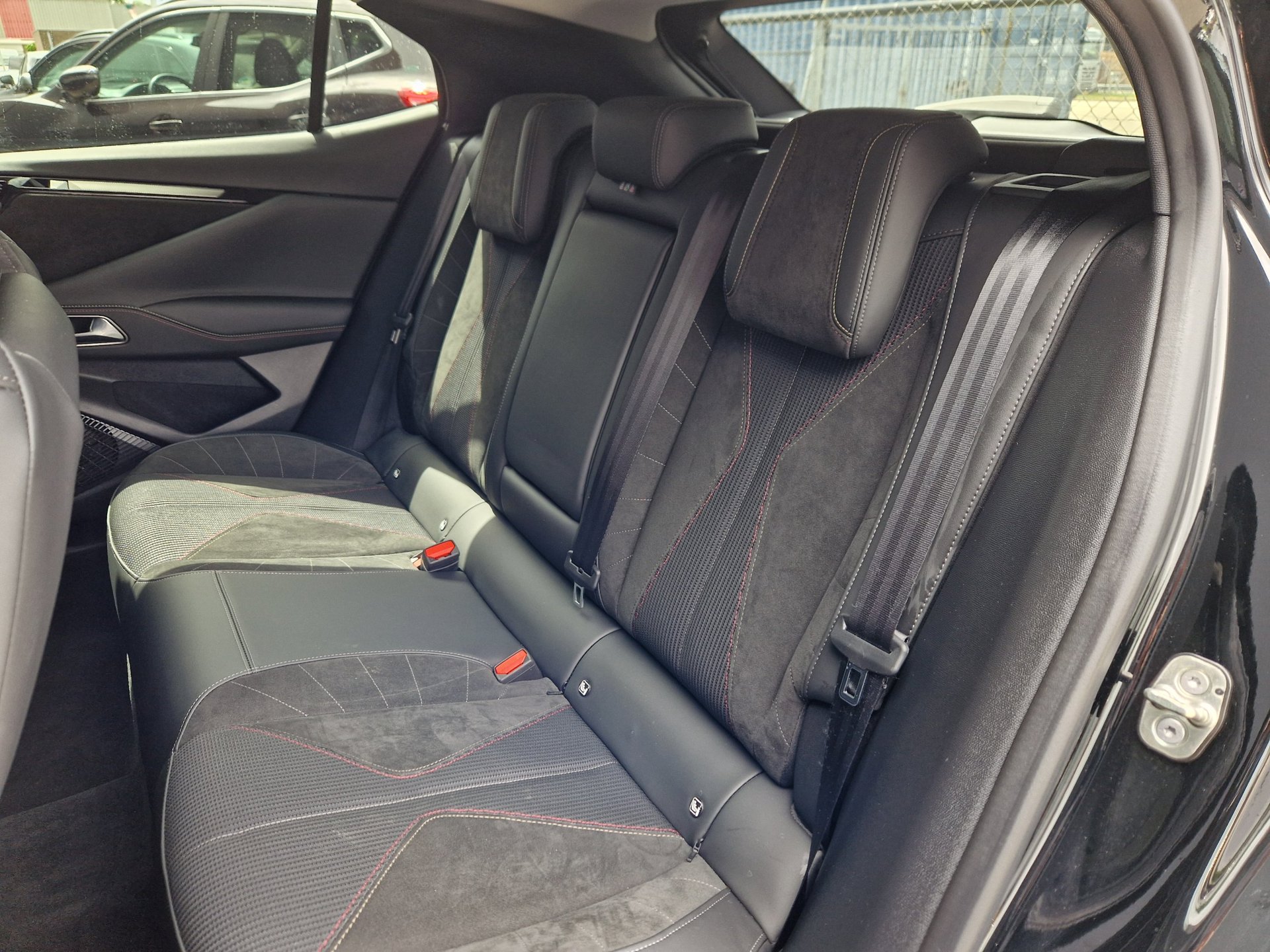 Foto van DS Ds4