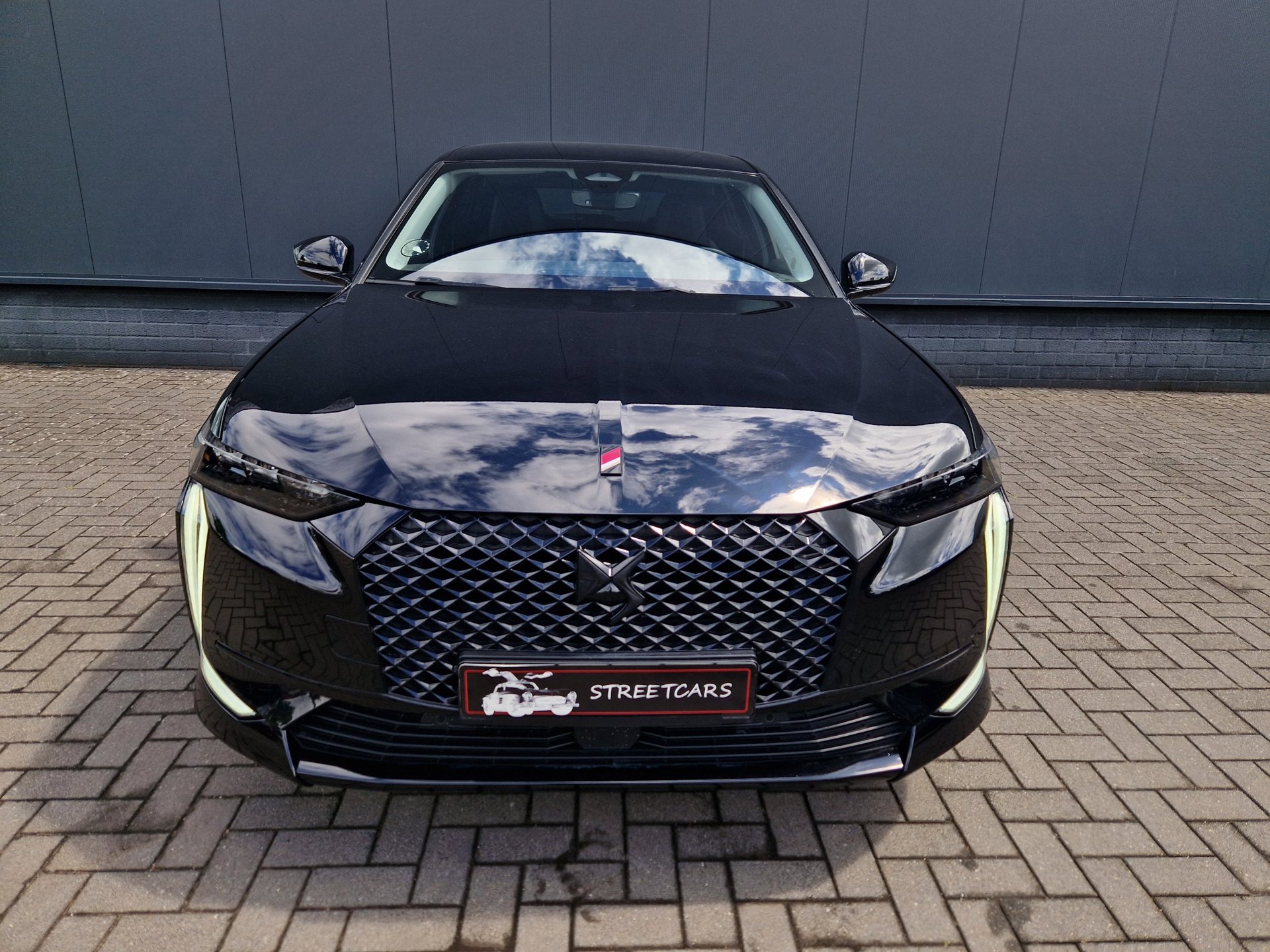 Foto van DS Ds4