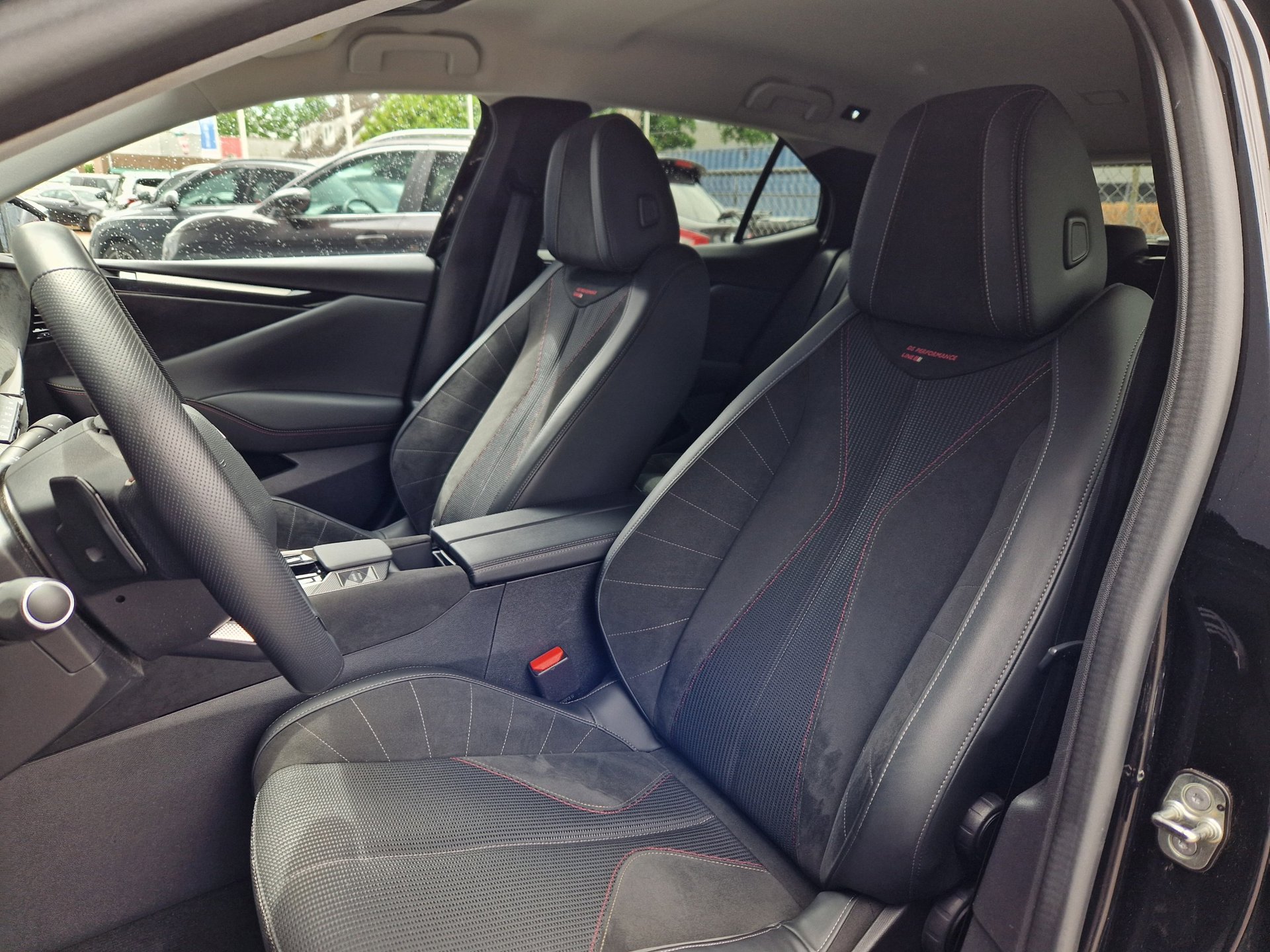 Foto van DS Ds4