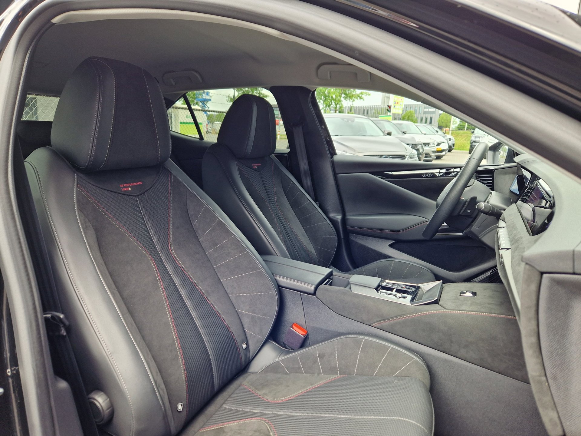 Foto van DS Ds4