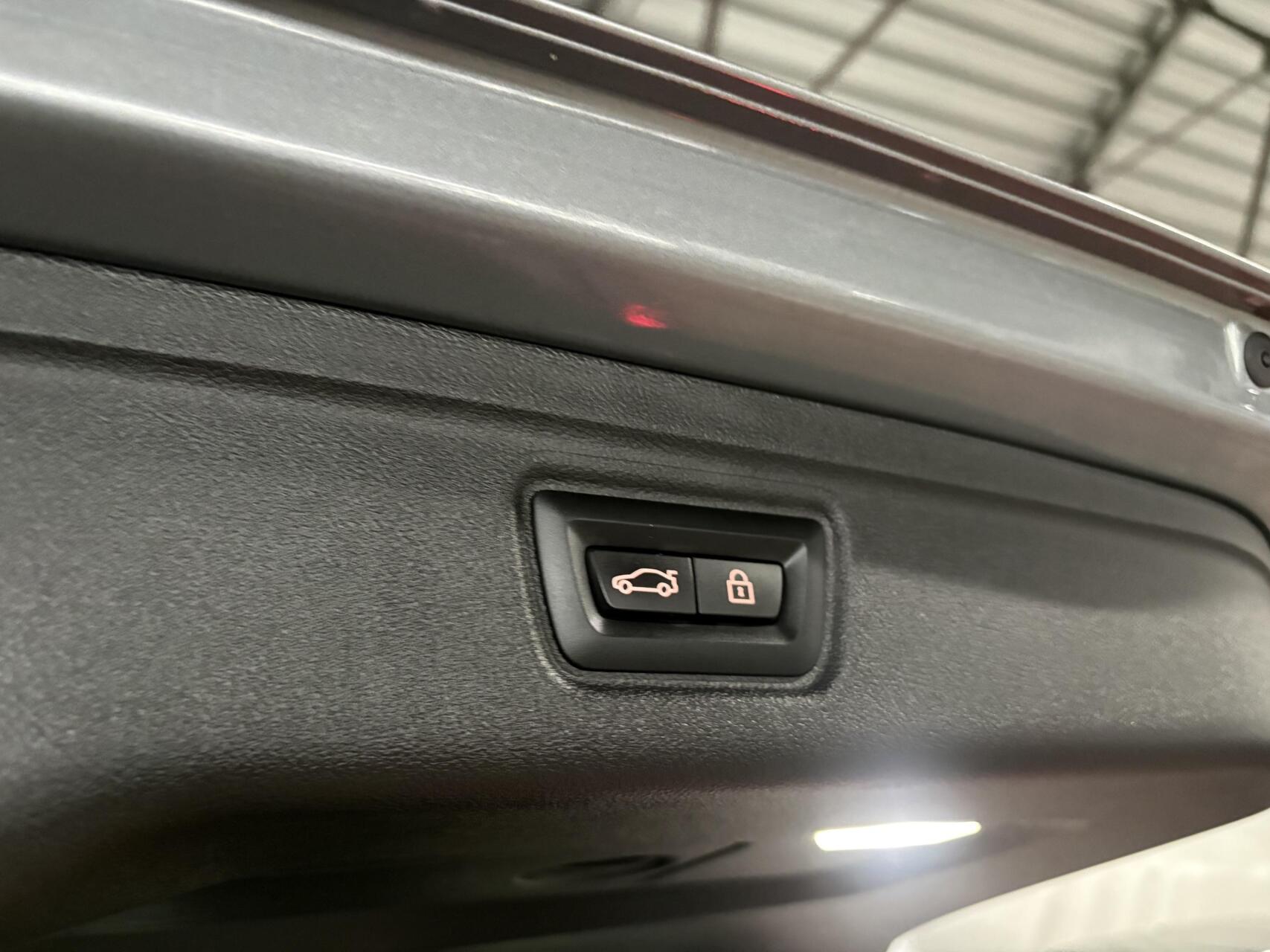 Foto van BMW 330e xDrive