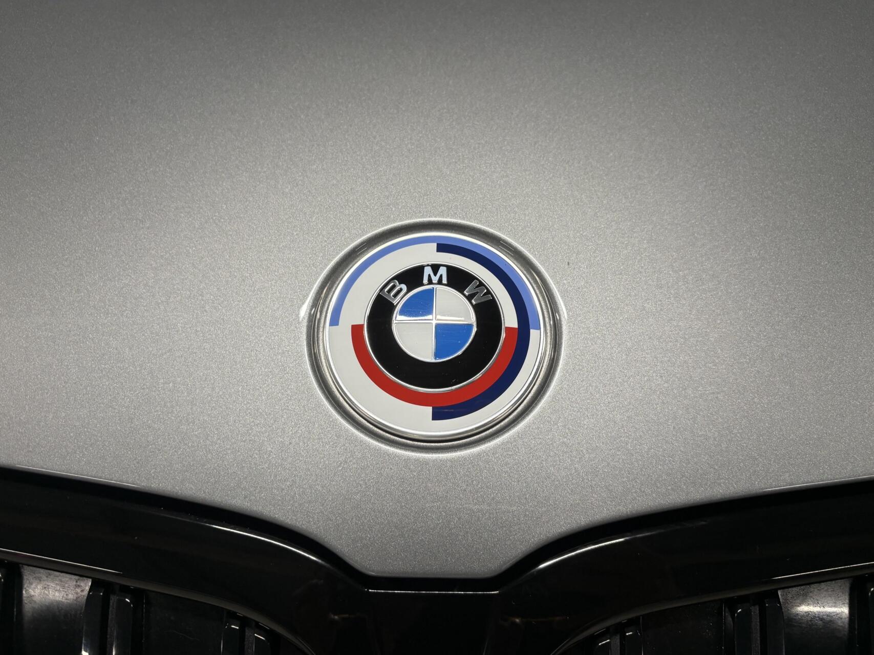 Foto van BMW 330e xDrive