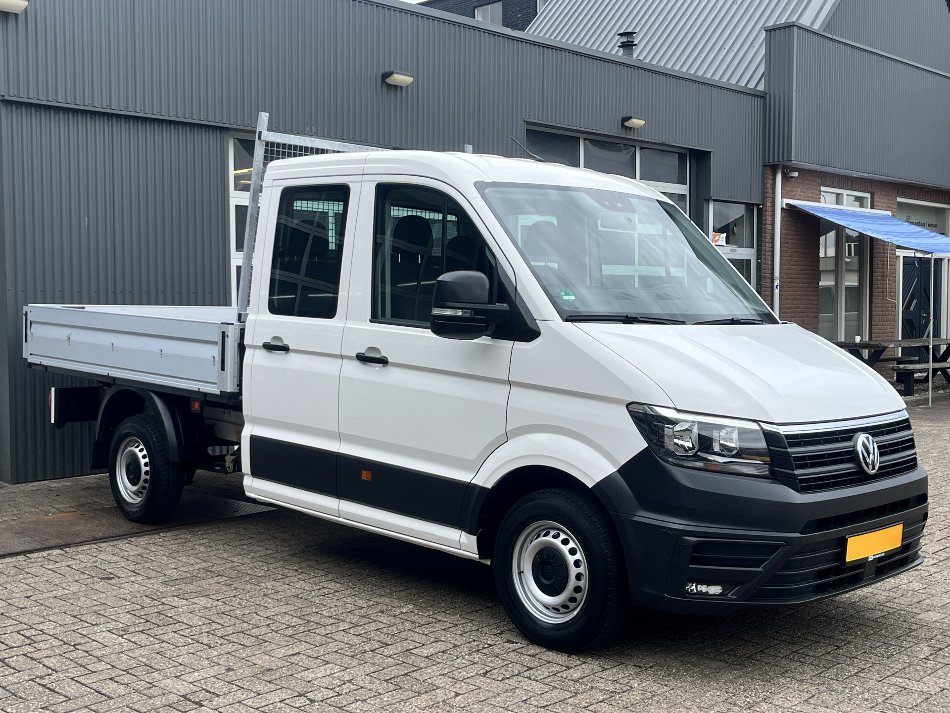 Volkswagen Crafter 35 2.0 TDI DC 2021 - voorkant