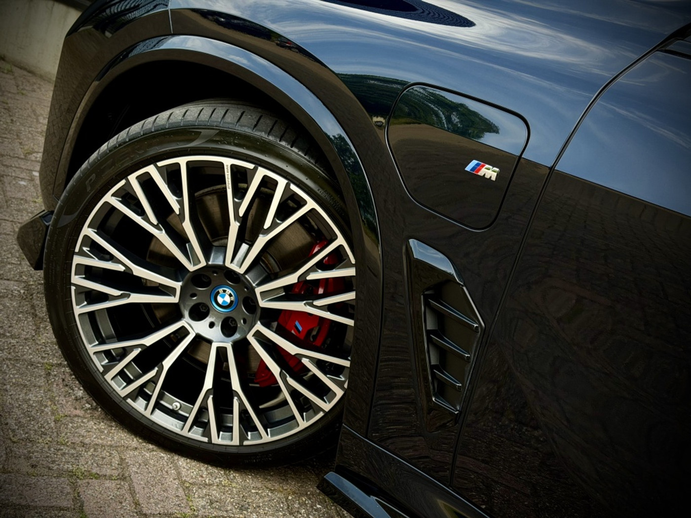 Foto van BMW X5 Xdrive50e