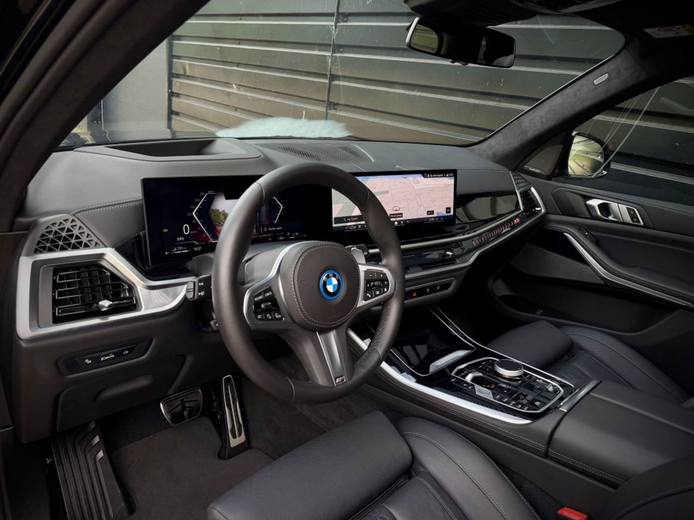 Foto van BMW X5 Xdrive50e