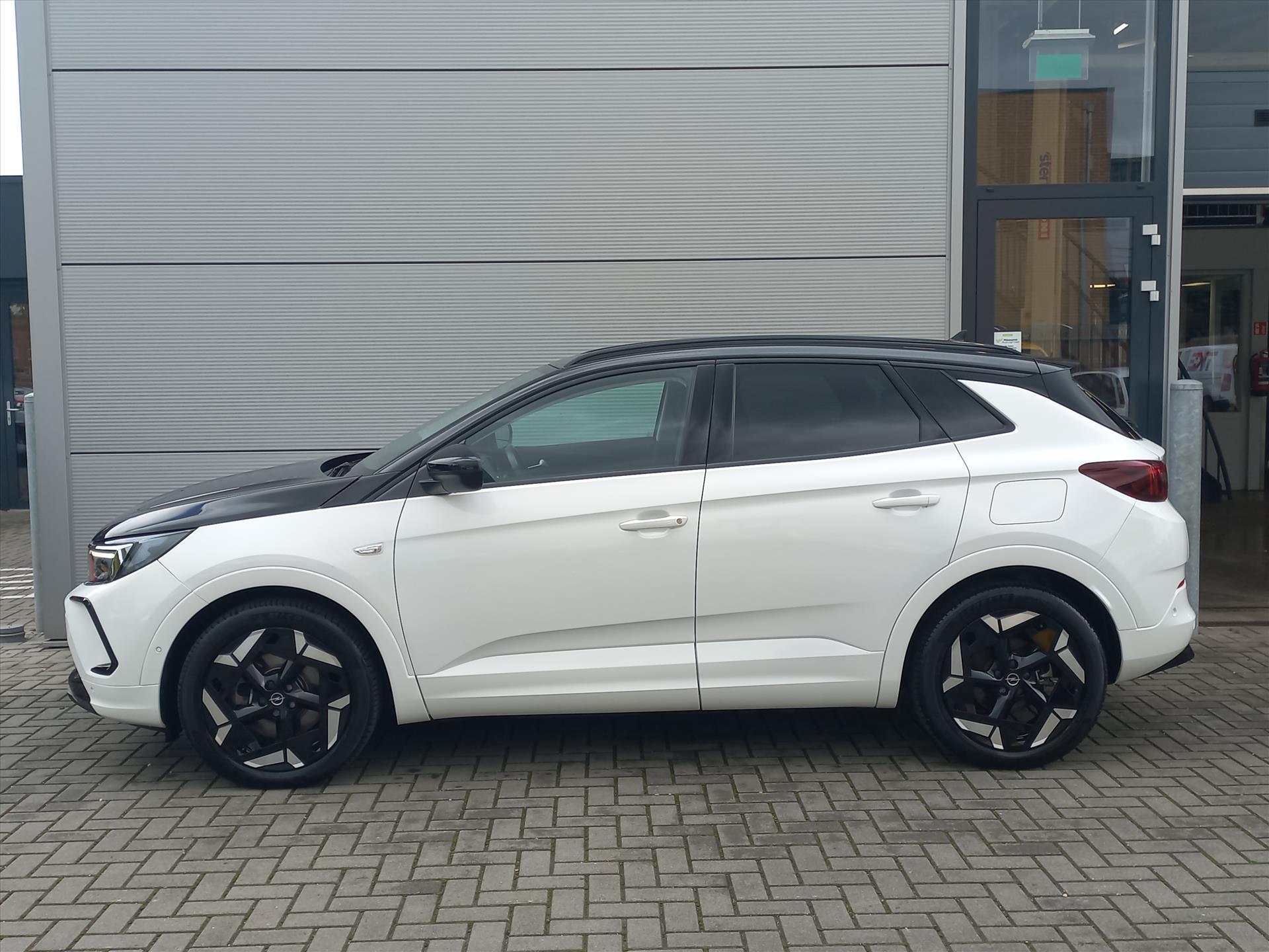 Foto van Opel Grandland