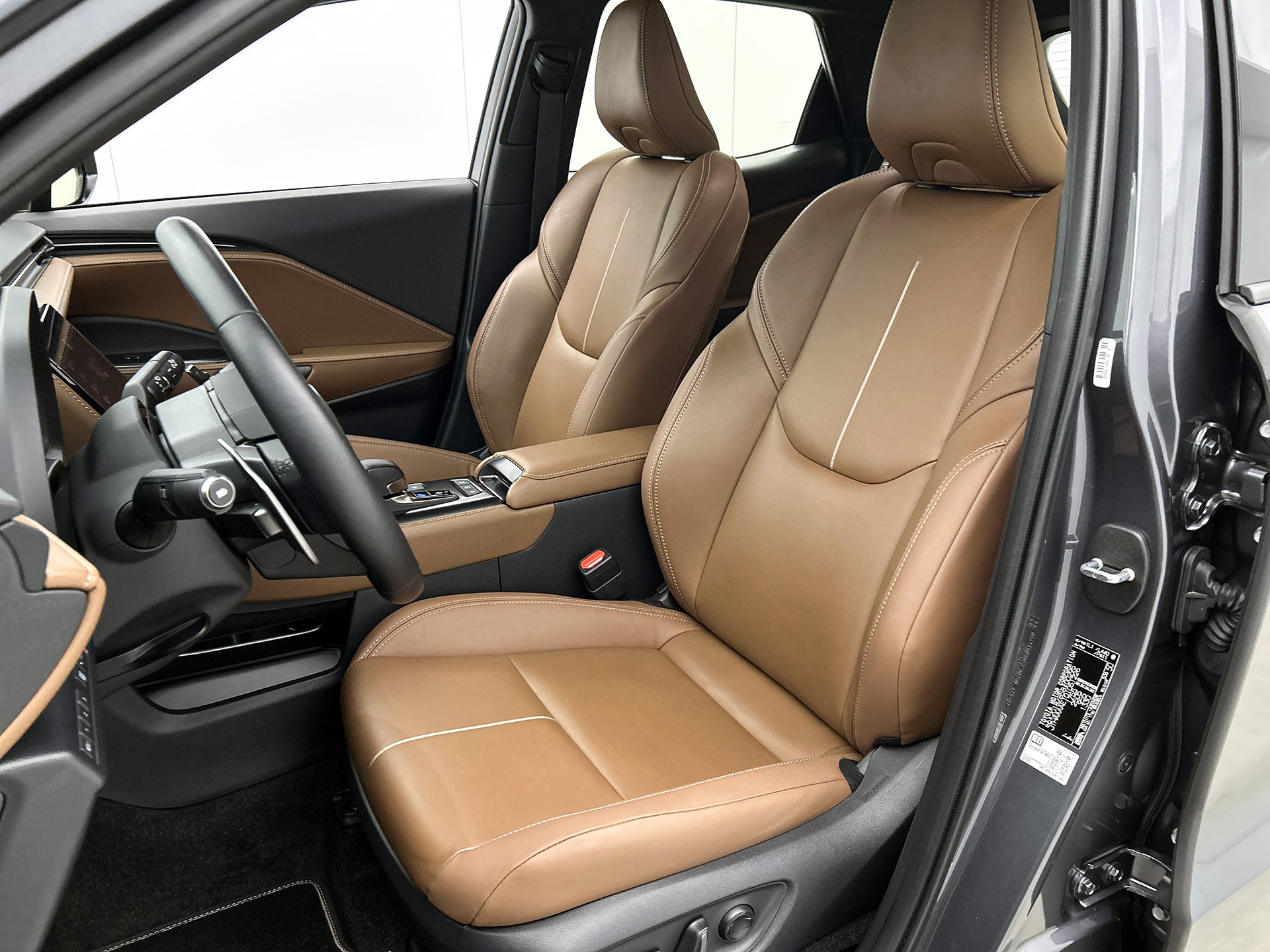 Foto van Lexus Lexus LBX
