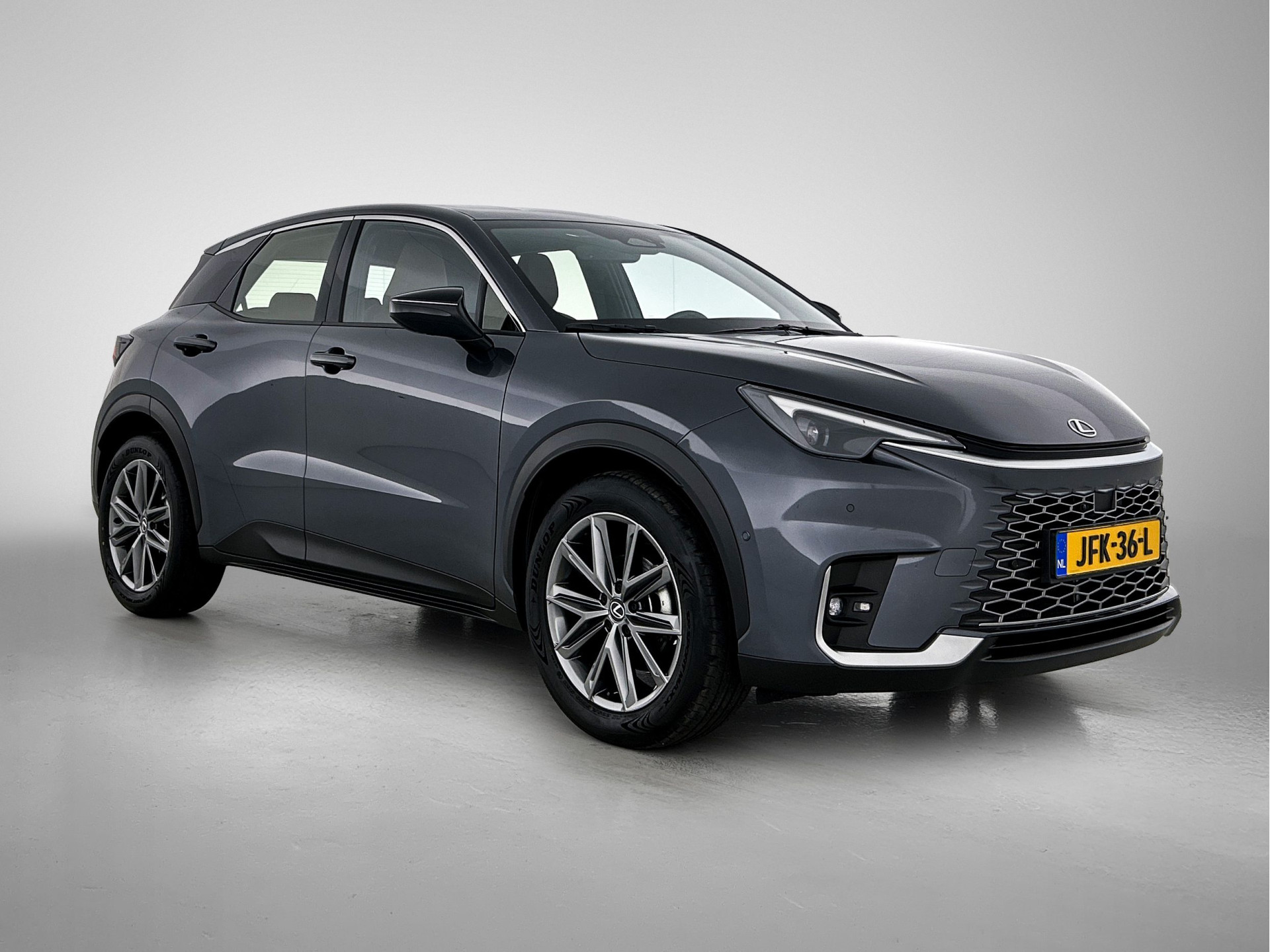 Foto van Lexus Lexus LBX