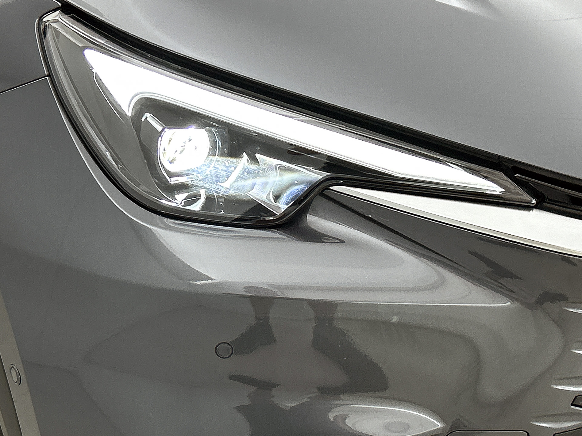 Foto van Lexus Lexus LBX