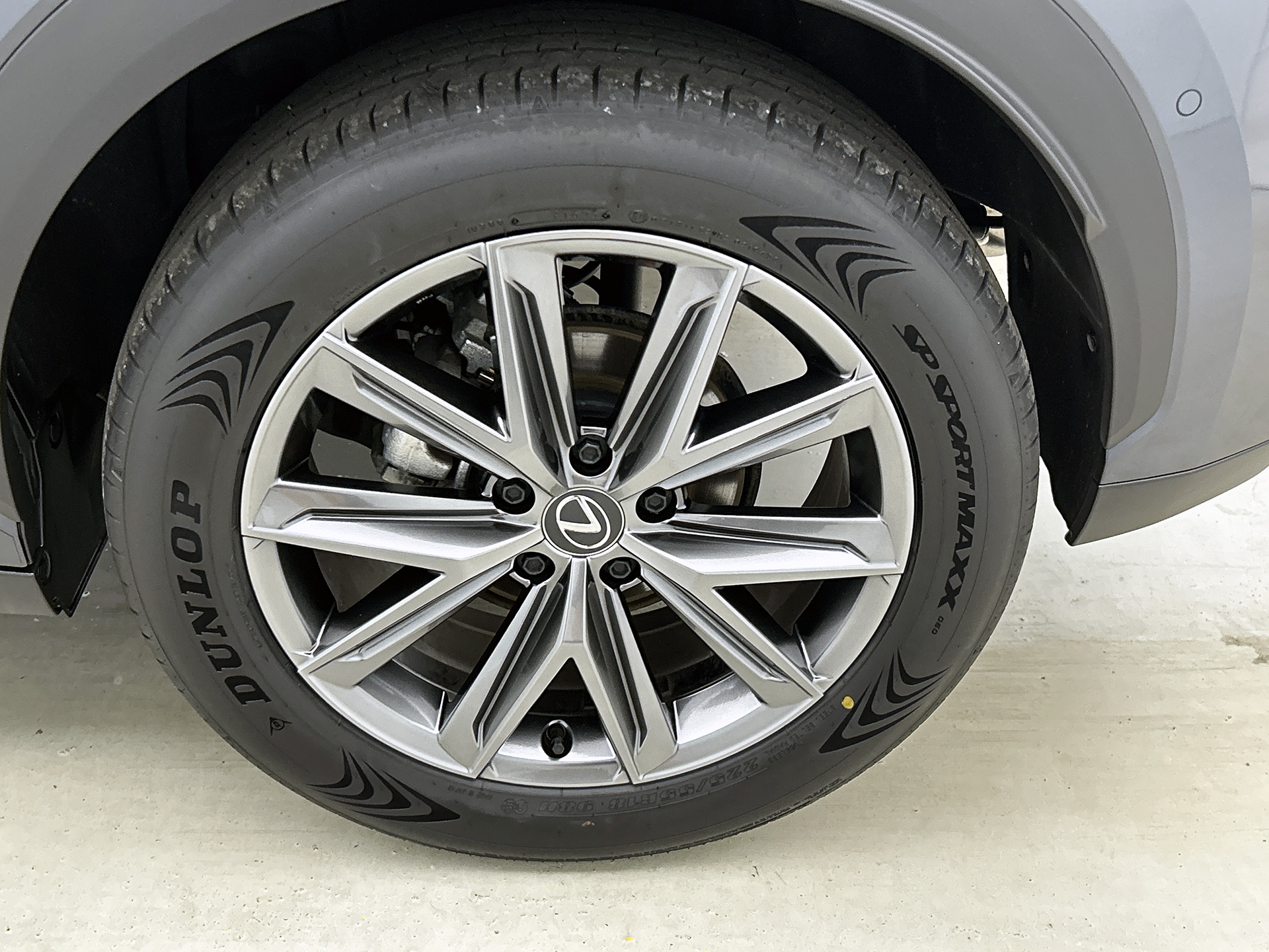Foto van Lexus Lexus LBX