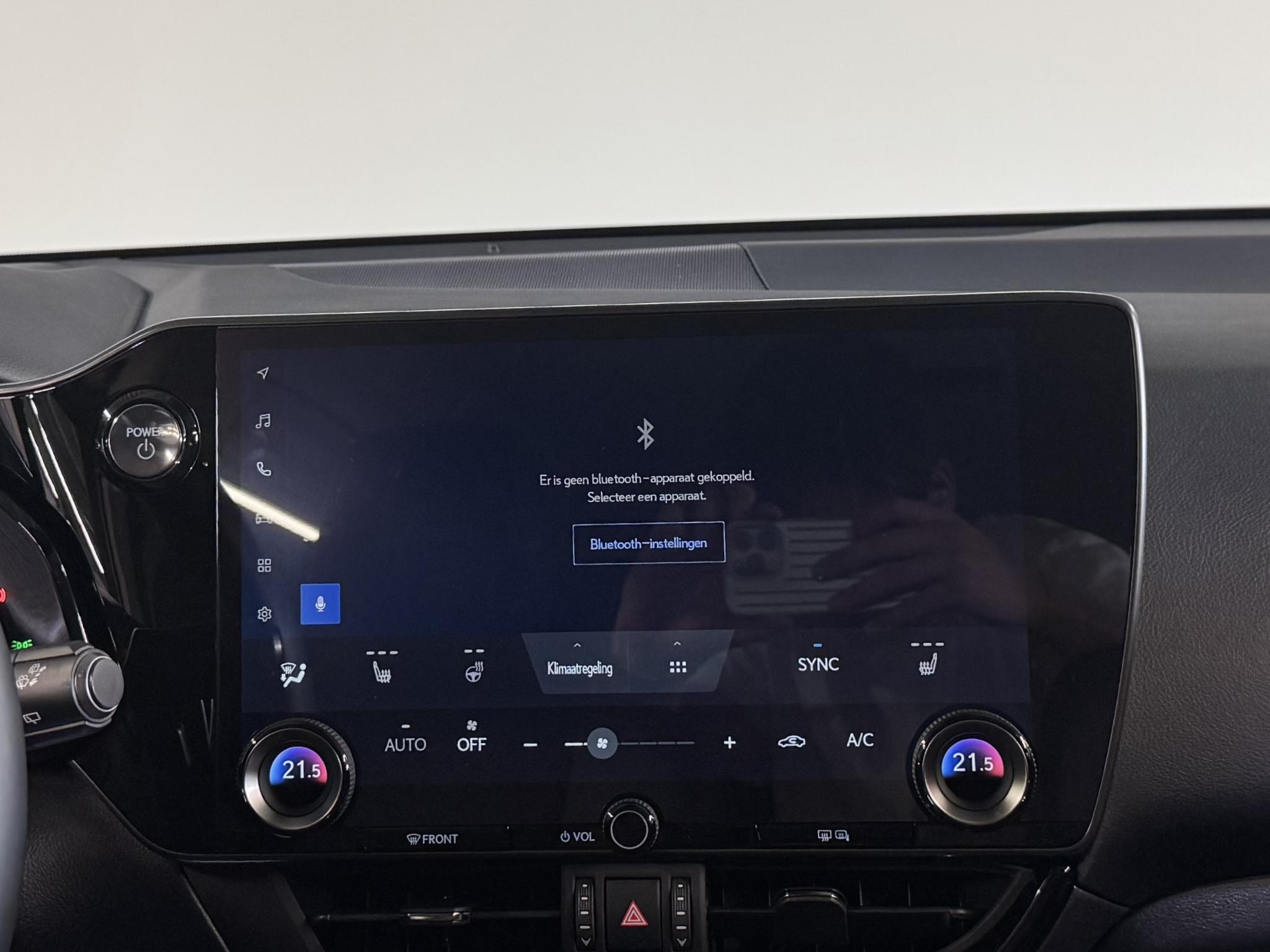 Foto van Lexus Lexus Nx450h+