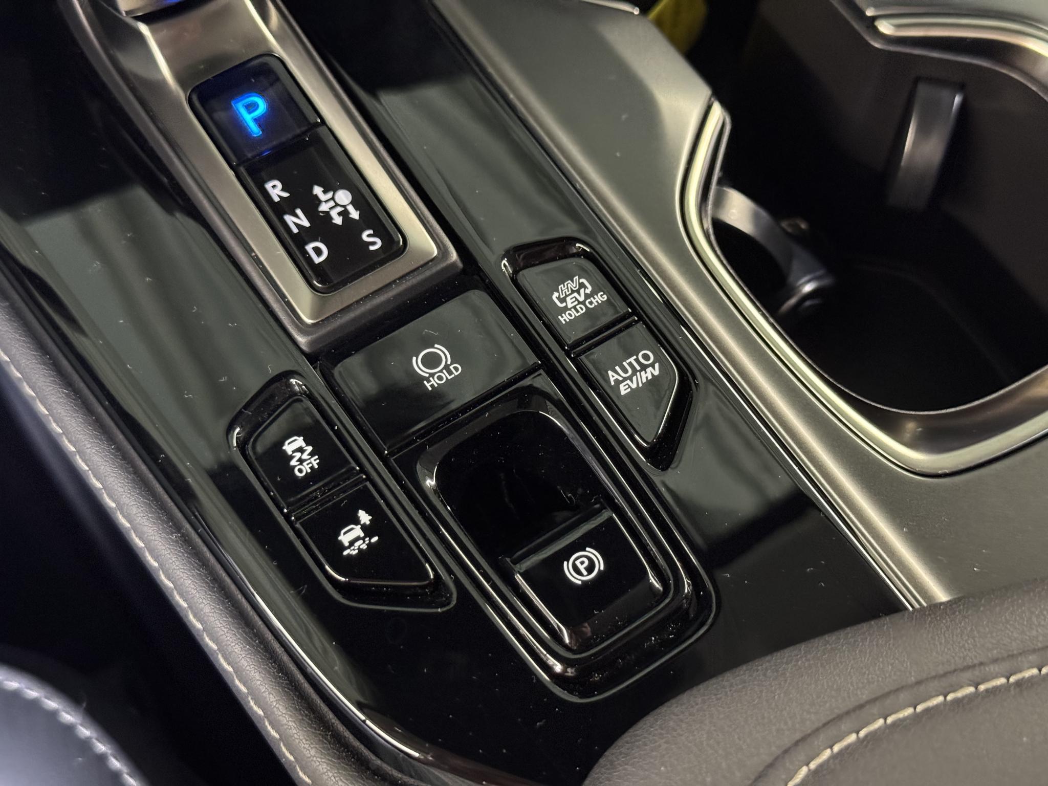 Foto van Lexus Lexus Nx450h+
