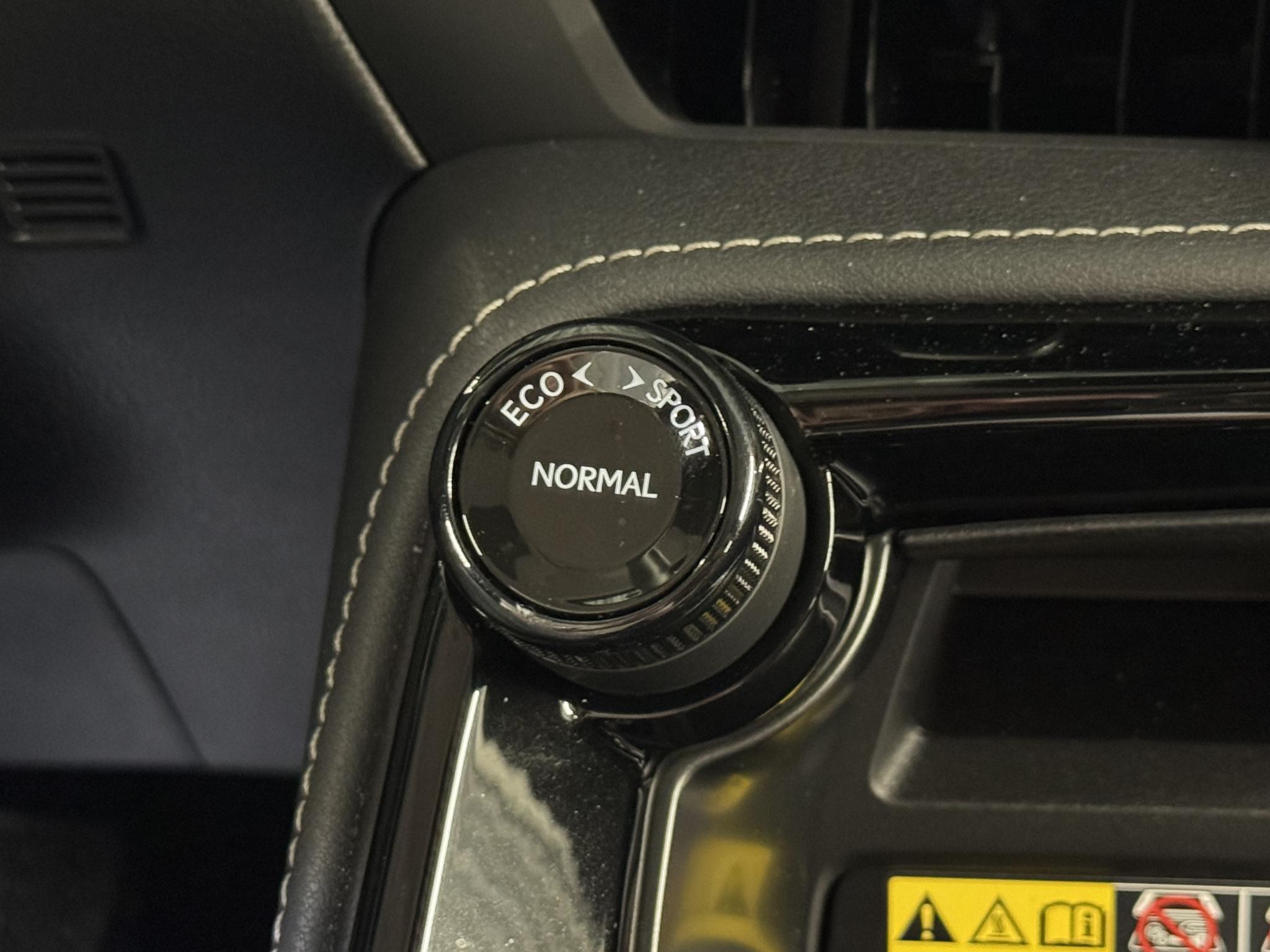 Foto van Lexus Lexus Nx450h+