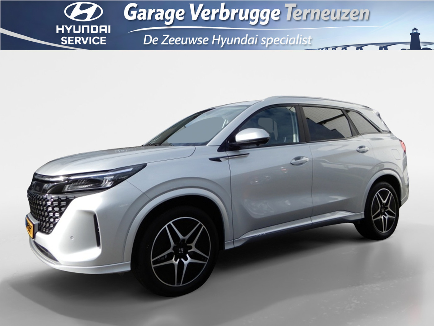 DFSK DFSK E5 1.5 PHEV L2 | Compleet rijklaar prijs! | 7-persoons! | 2025 - voorkant
