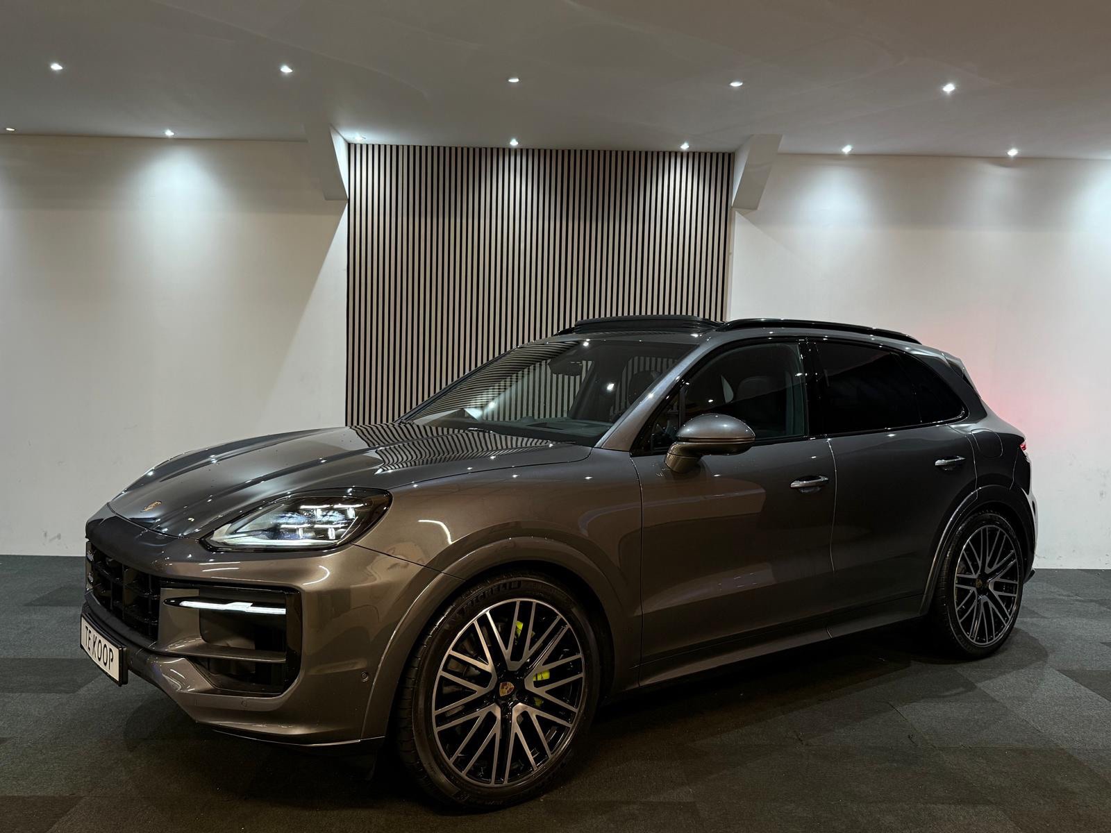 Foto van Porsche Cayenne E-hybrid