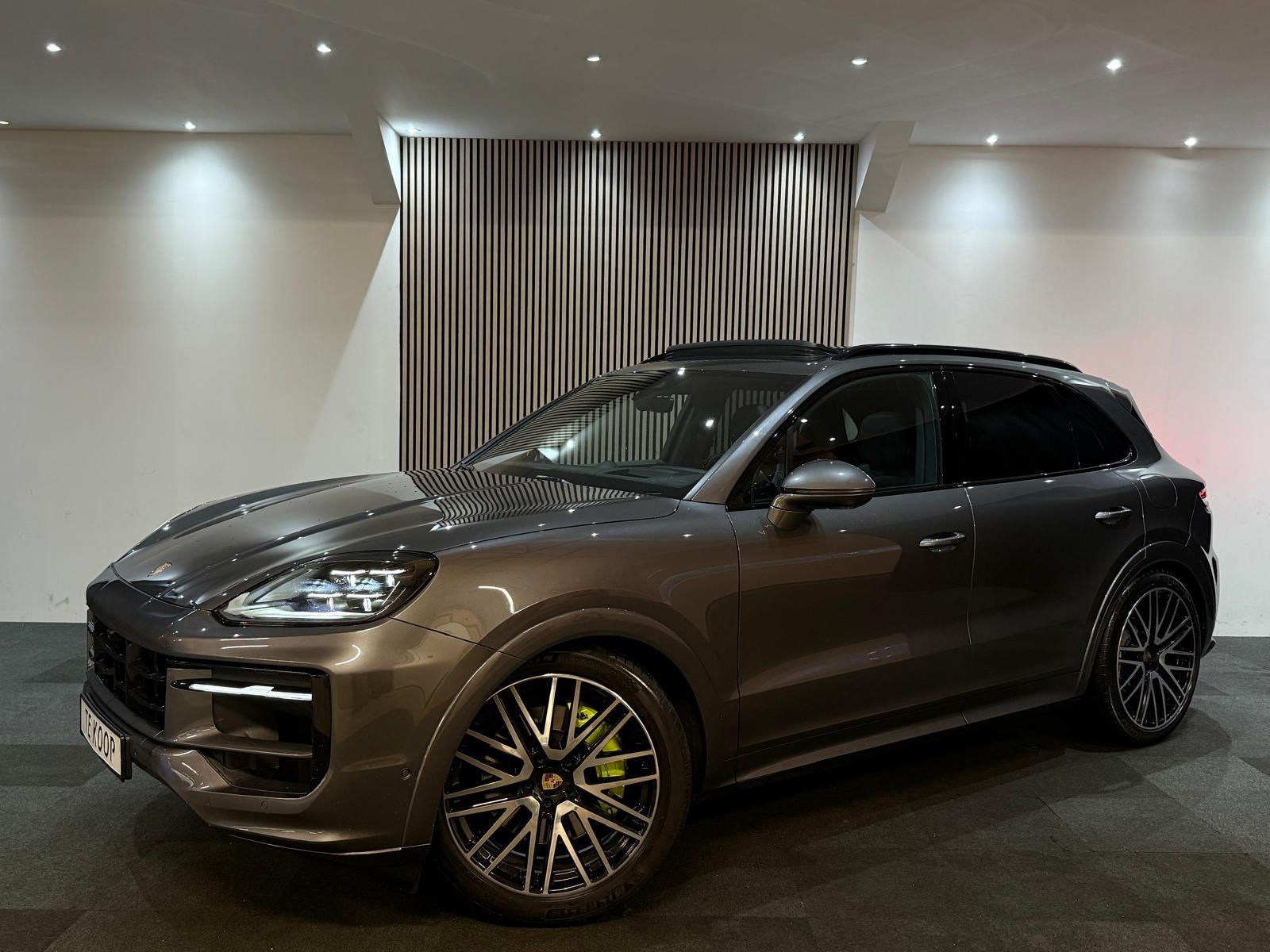 Foto van Porsche Cayenne E-hybrid
