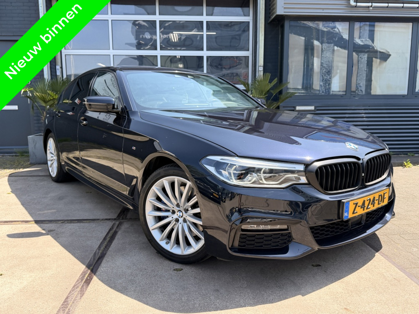 BMW 530e Iperformance 530e iPerf M-pakket Schuifdak 360*! Inruil mogelijk! 2019 - voorkant