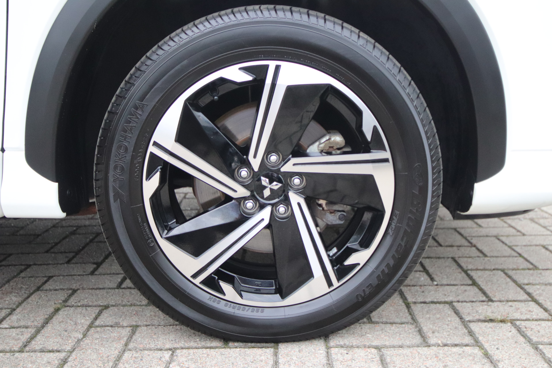 Foto van Mitsubishi Mitsubishi Eclipse Cross