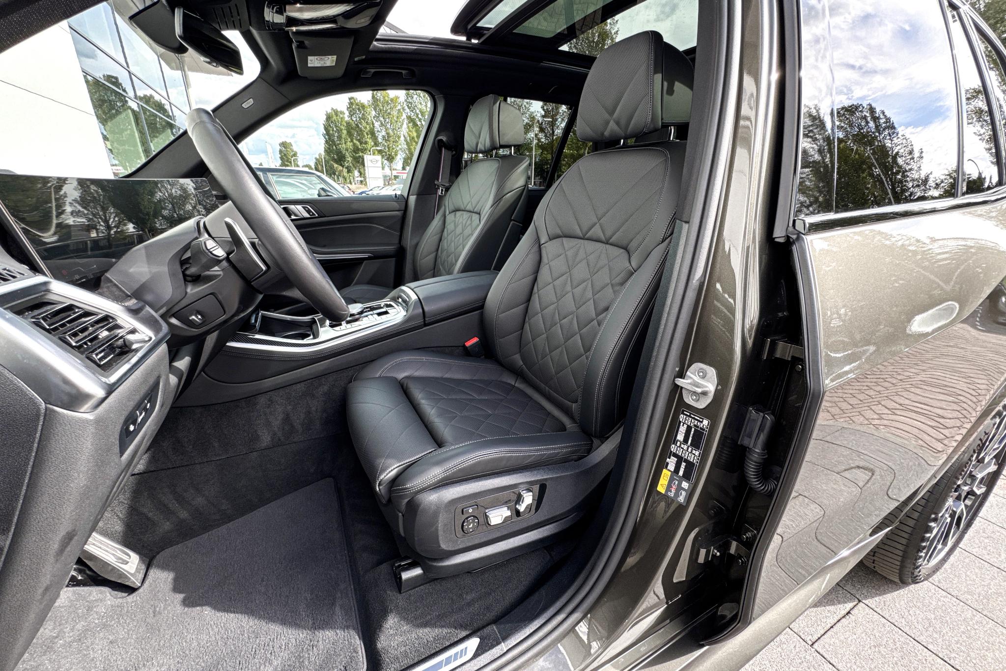 Foto van BMW X5 Xdrive50e